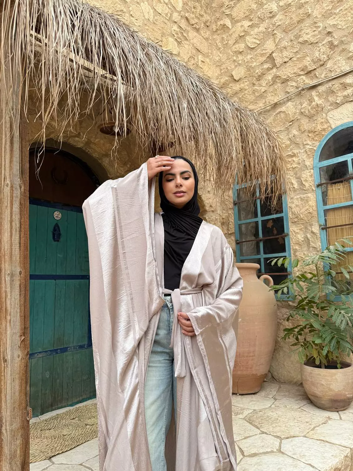 Mixed shimmer abaya 4