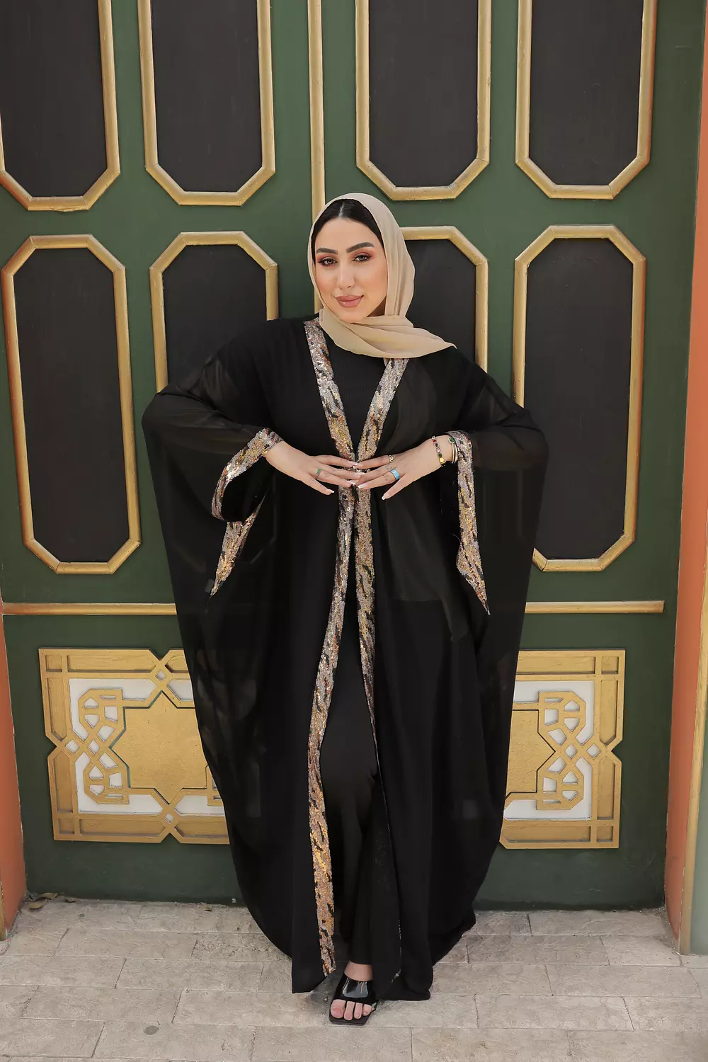 CAFTAN VERSACE image