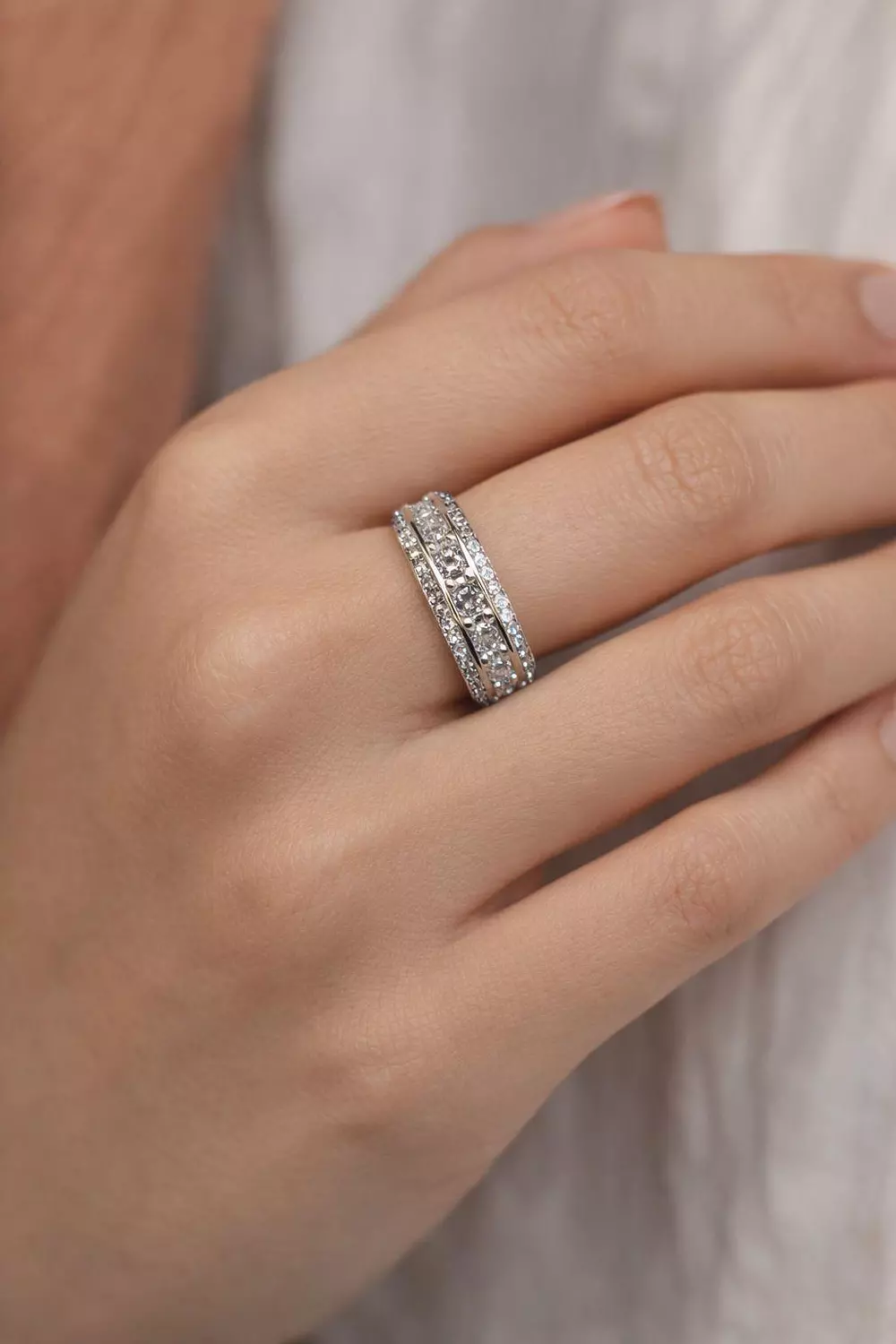 Wedding Ring Diamond 1