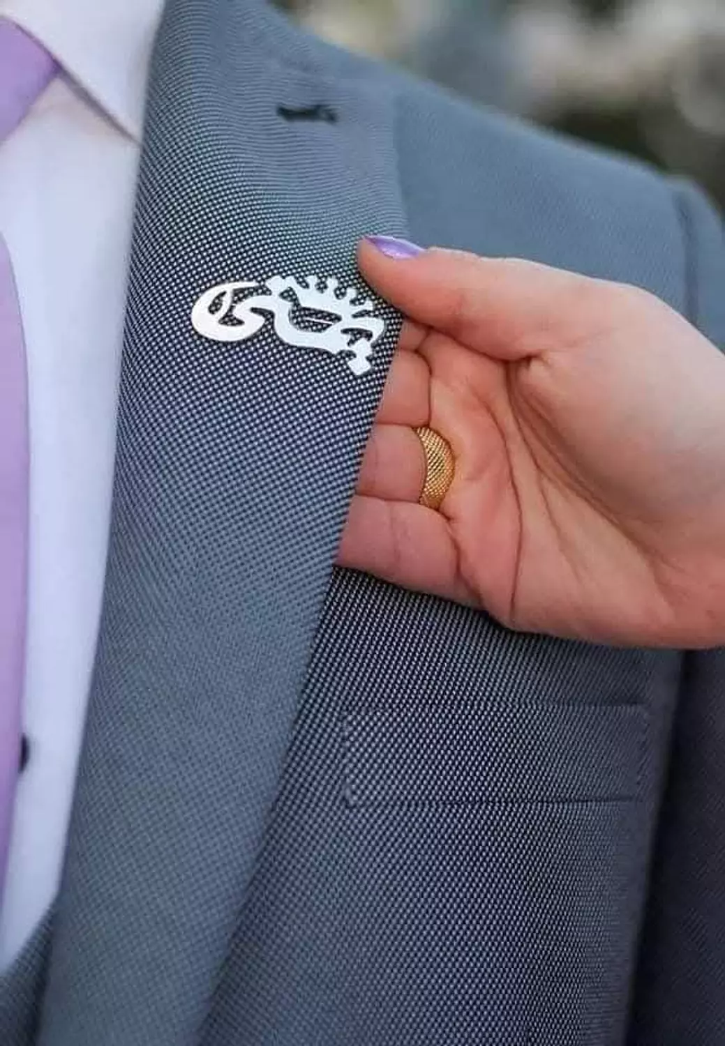 elegant name pin 1 3
