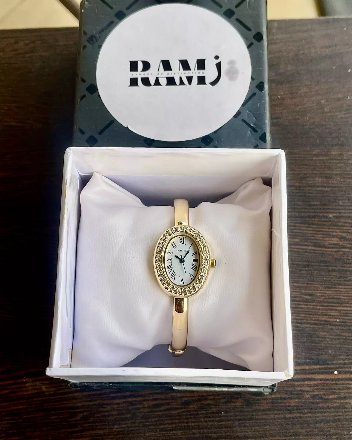 Cartier Bracelet with sparkles 2