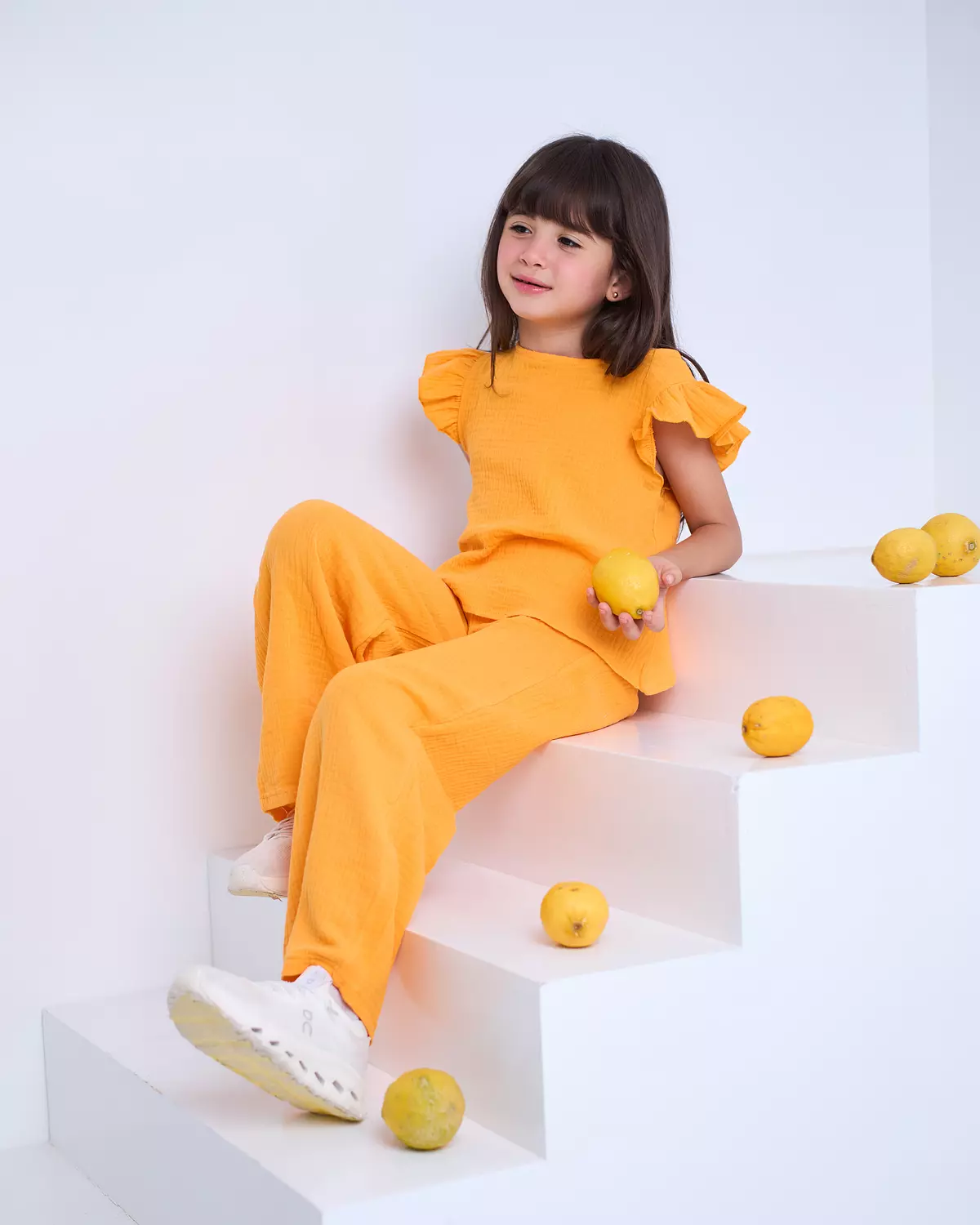 Miral Orange 6