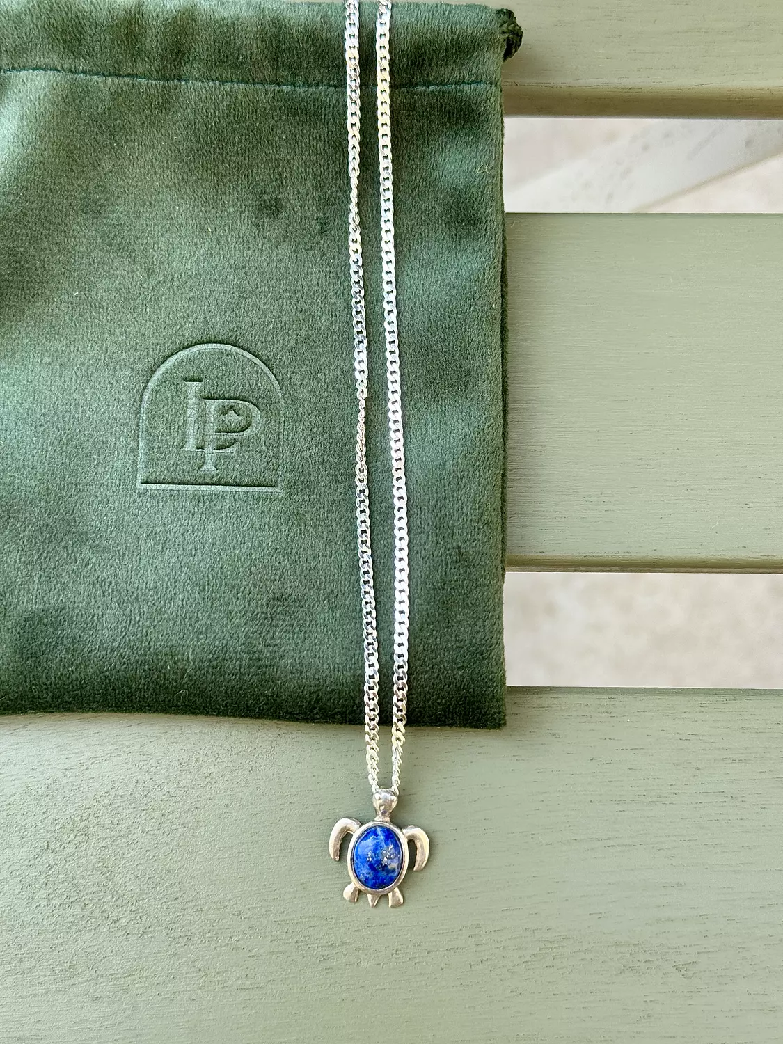 Lapis lazuli mini Turtle Necklace
