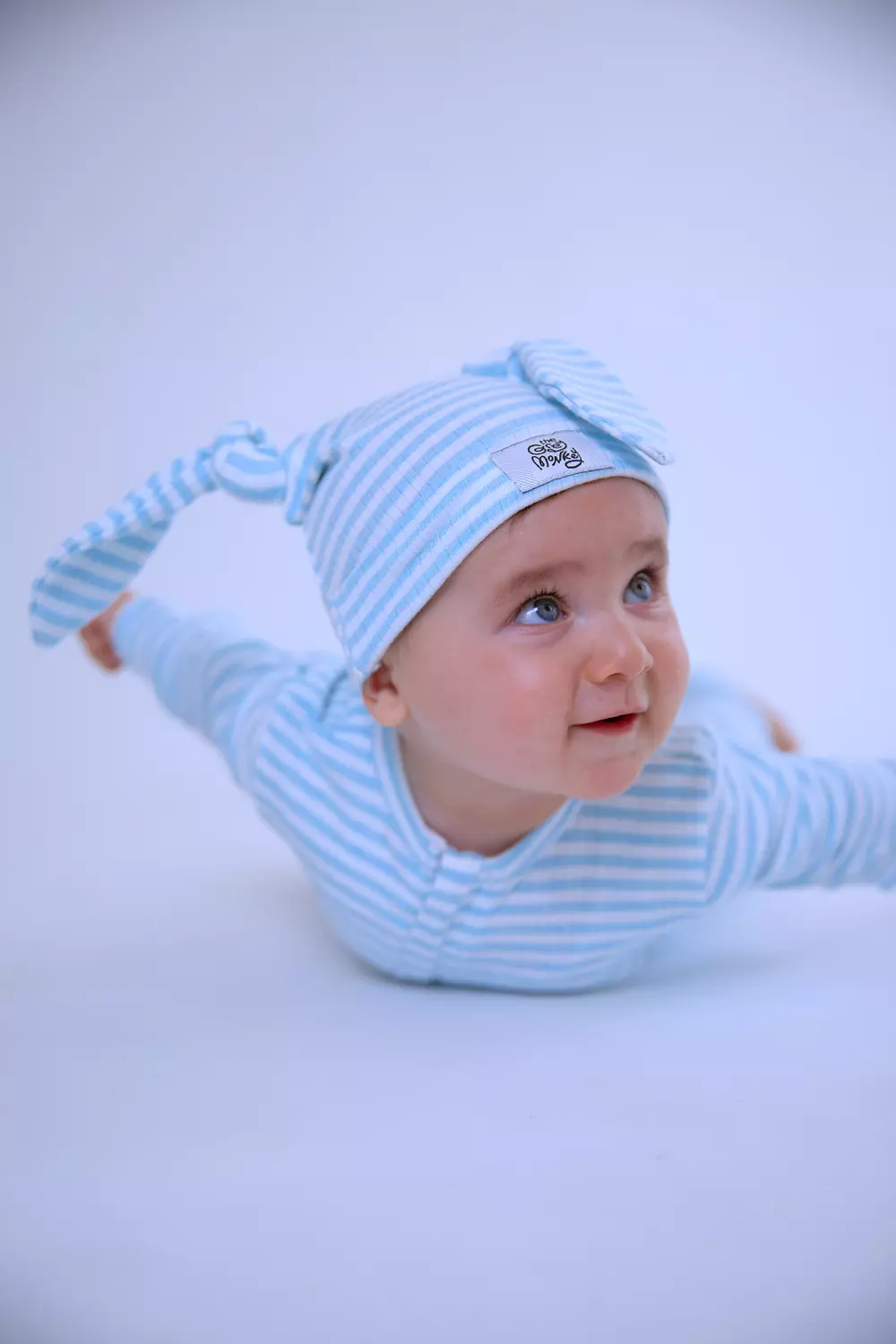 Bunbun organic baby blue set with beanie image