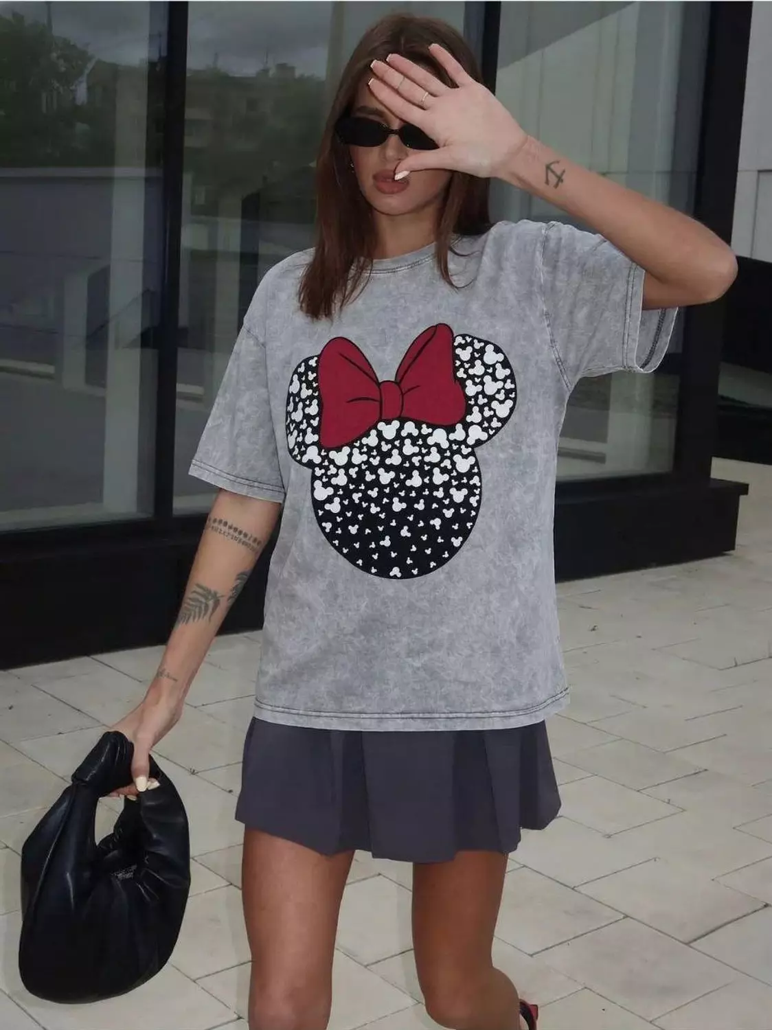 Grey washed Minnie tshirt image