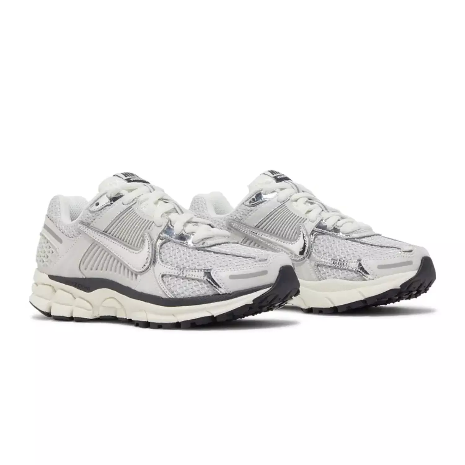 Nike Zoom Vomero 5 - Photon Dust Metallic Silver  5