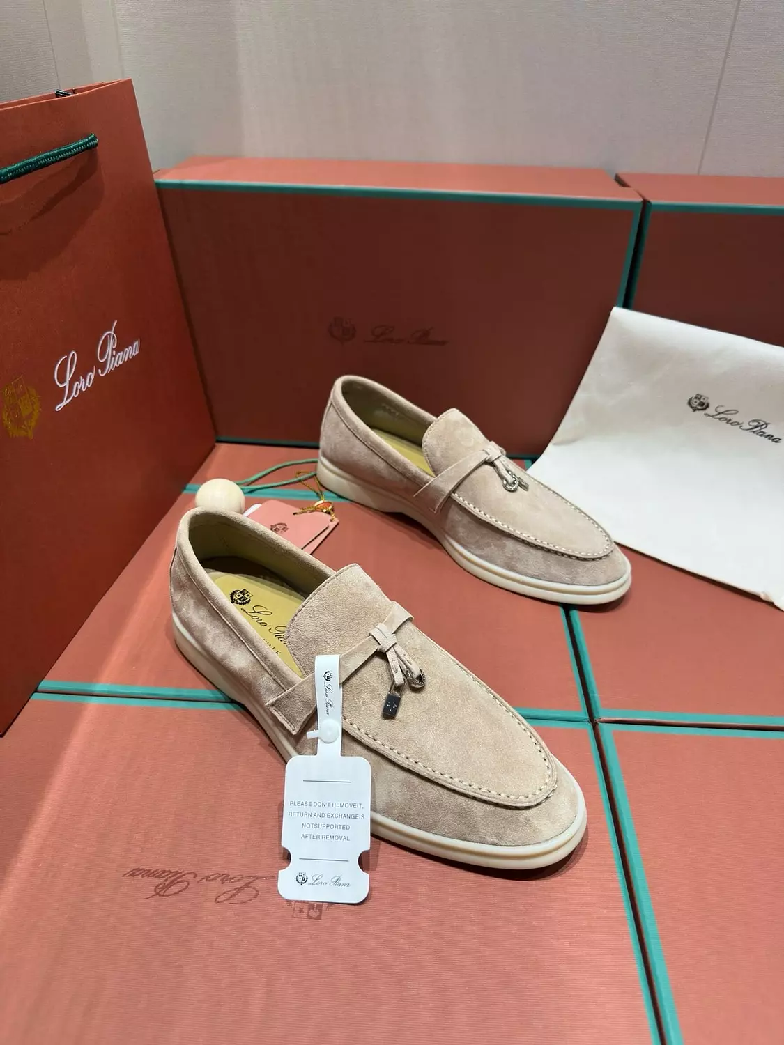 Loro Piana shoes Classic Tassel-Detail Flat Loafers   hover image