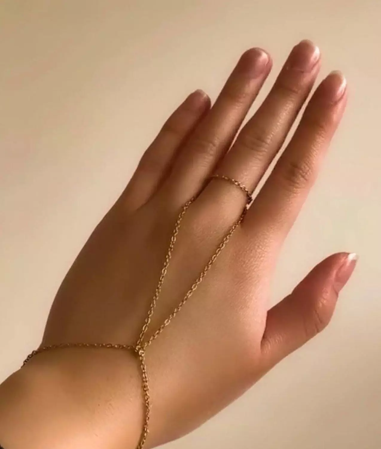 Hand Chain 2 image
