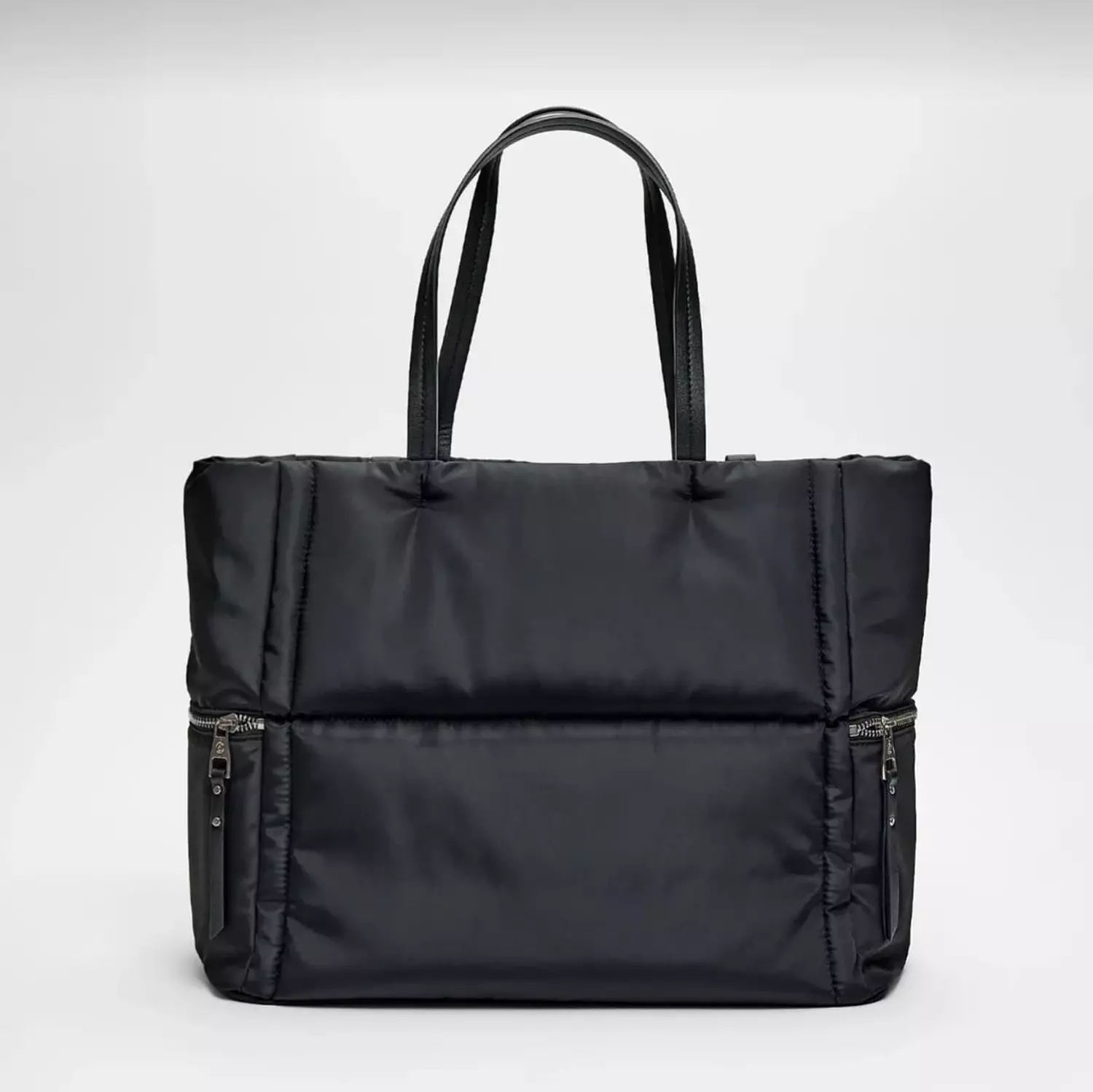 Black waterproof bag with strap hand 3