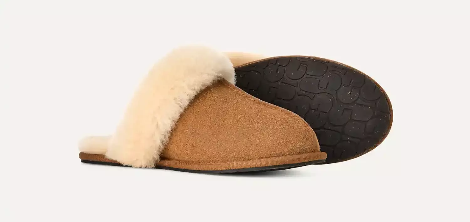 UGG Wmns Scuffette || 'Chestnut 1