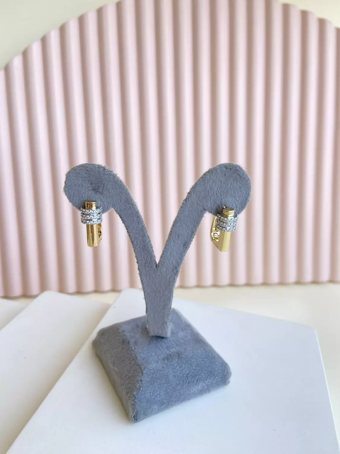 Silver line earring image