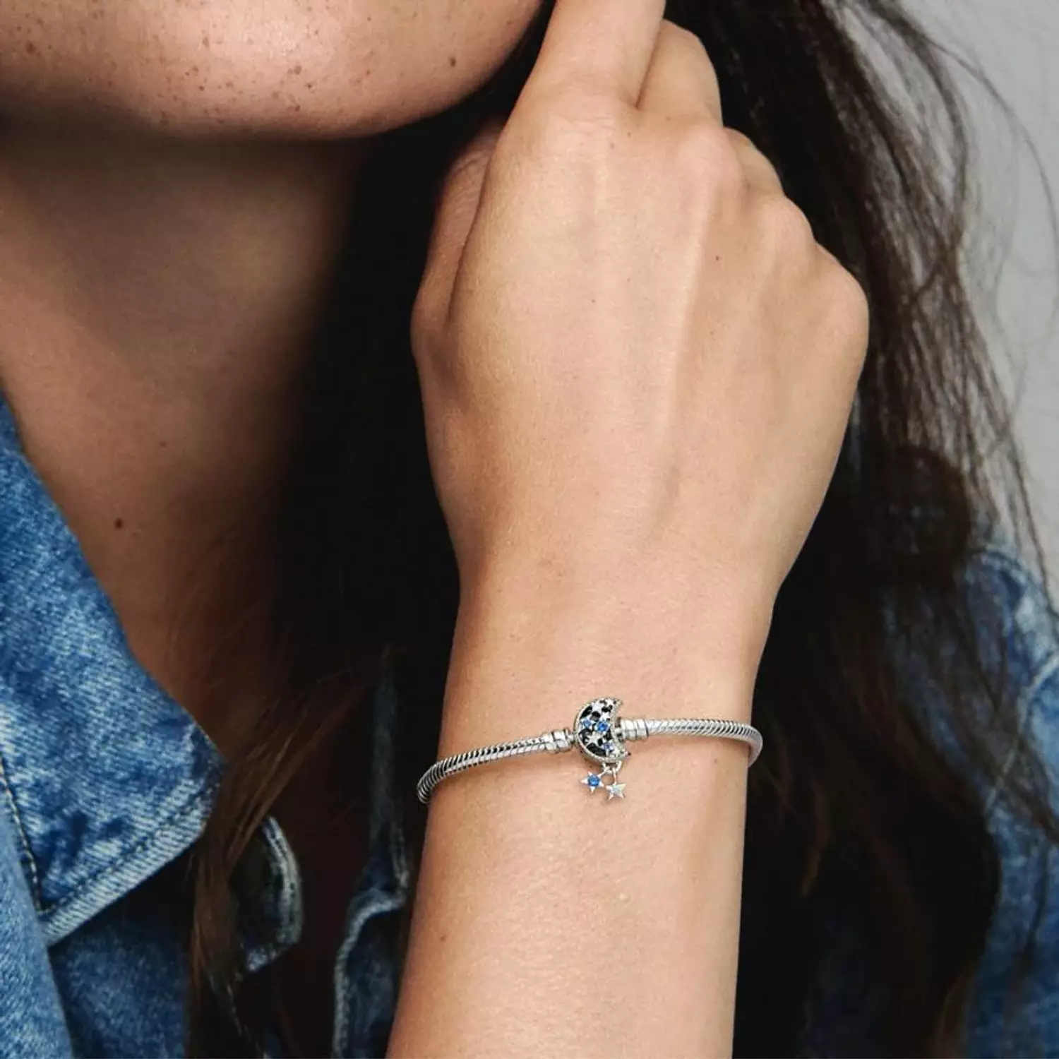Pandora Moments Sparkling Moon Clasp Snake Chain Bracelet 2