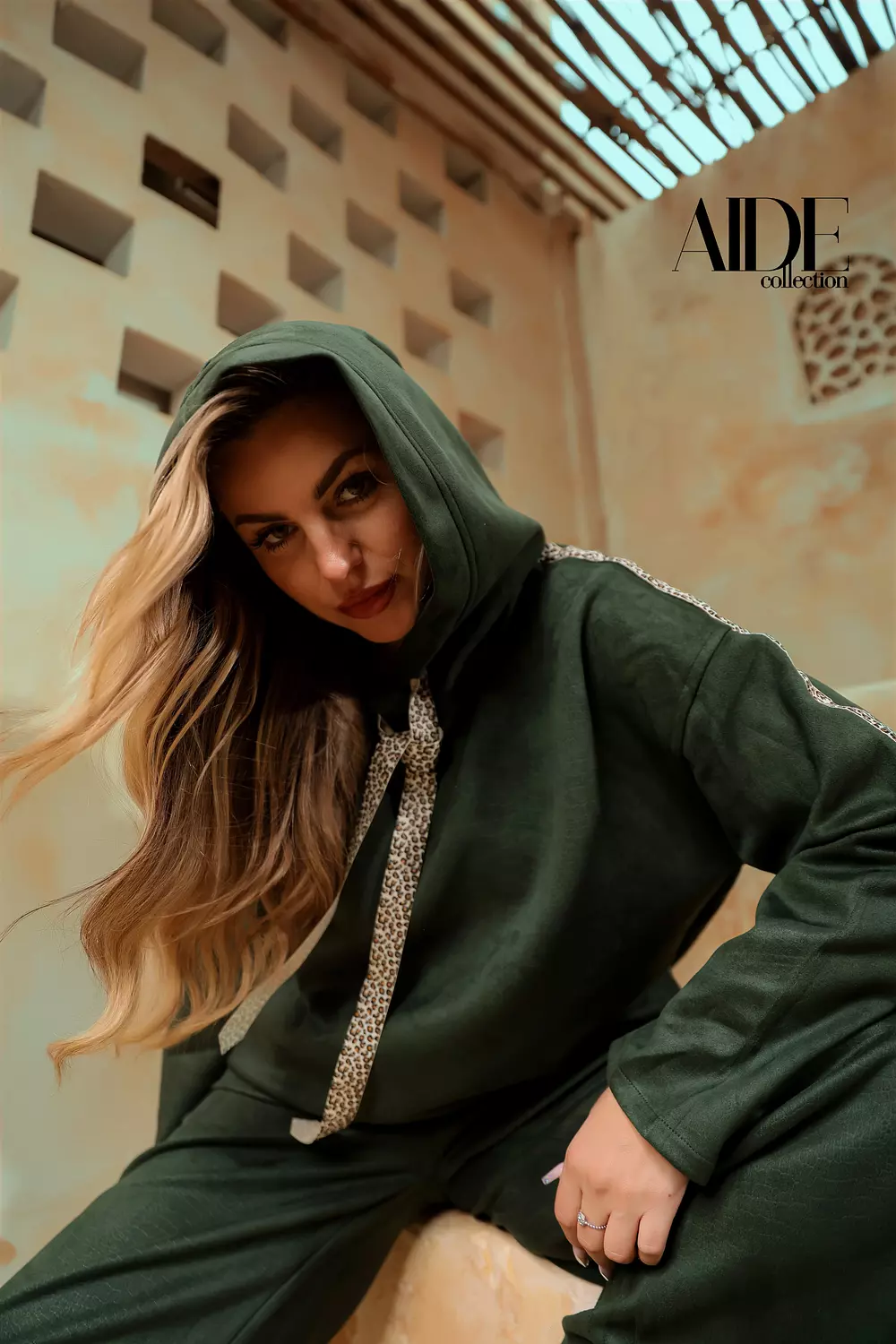 Tiger ribbon suit image