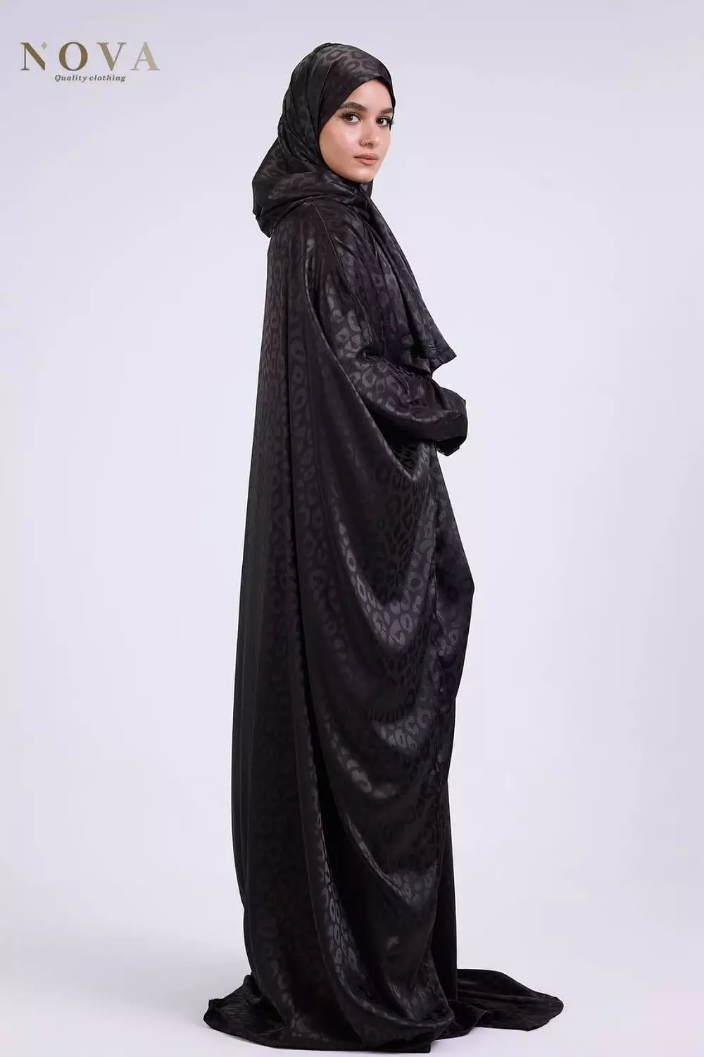 Black butterfly Jacquard 1