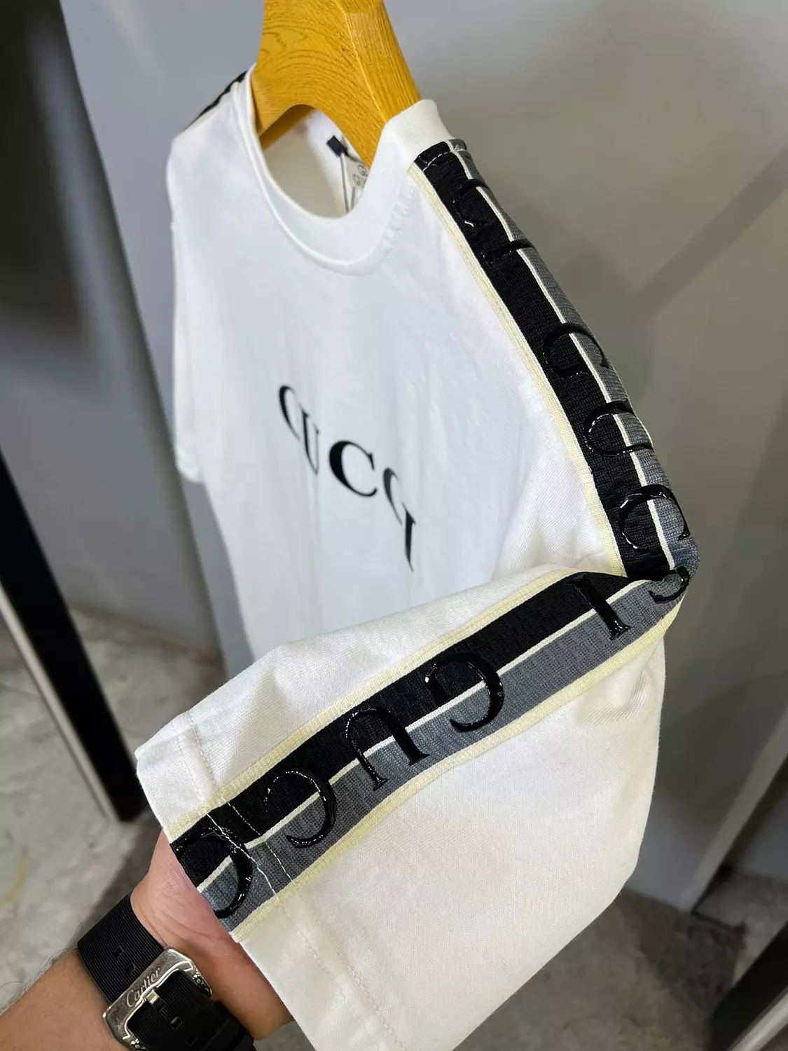 GUCCI TSHIRT / 1484 1