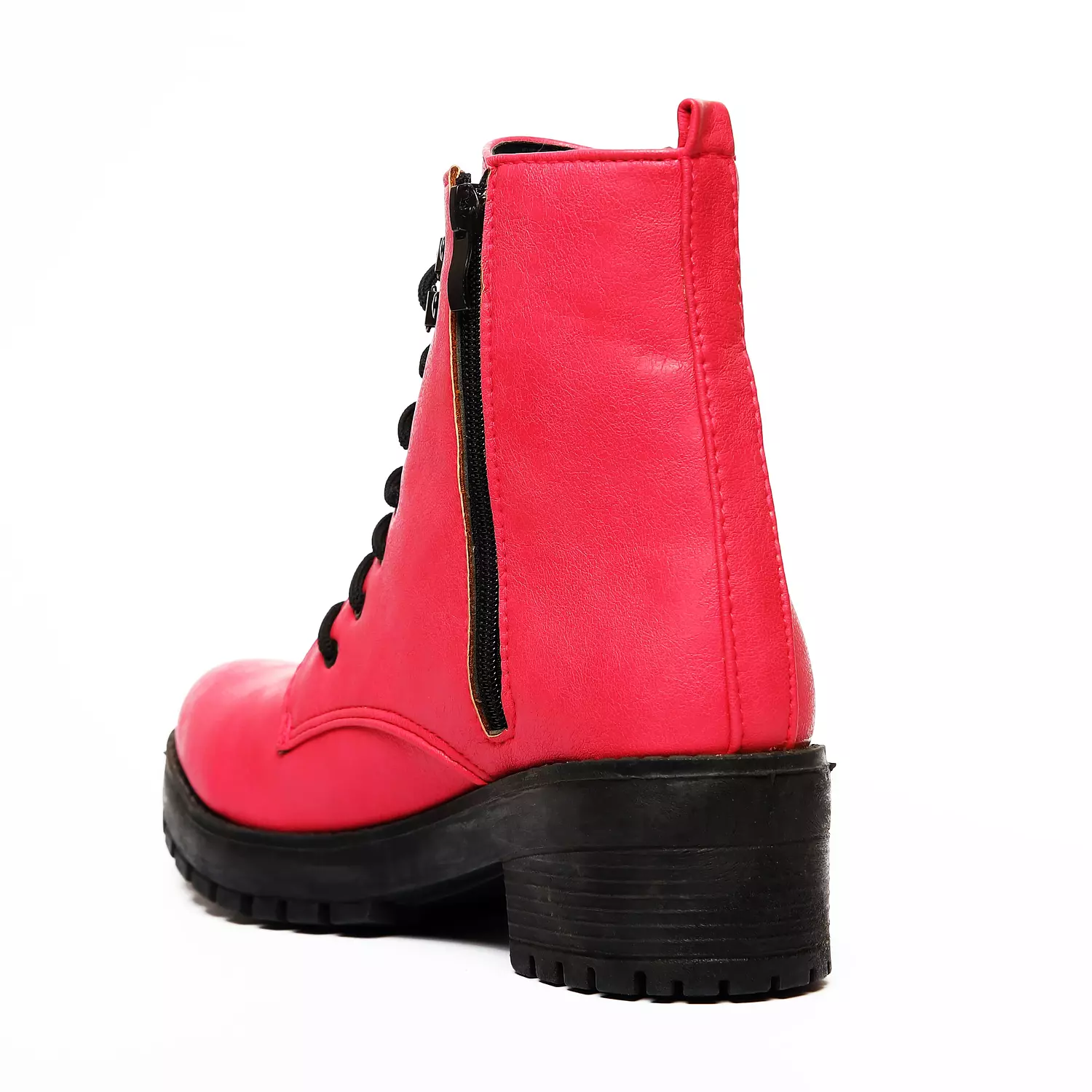 Piki Boots 1