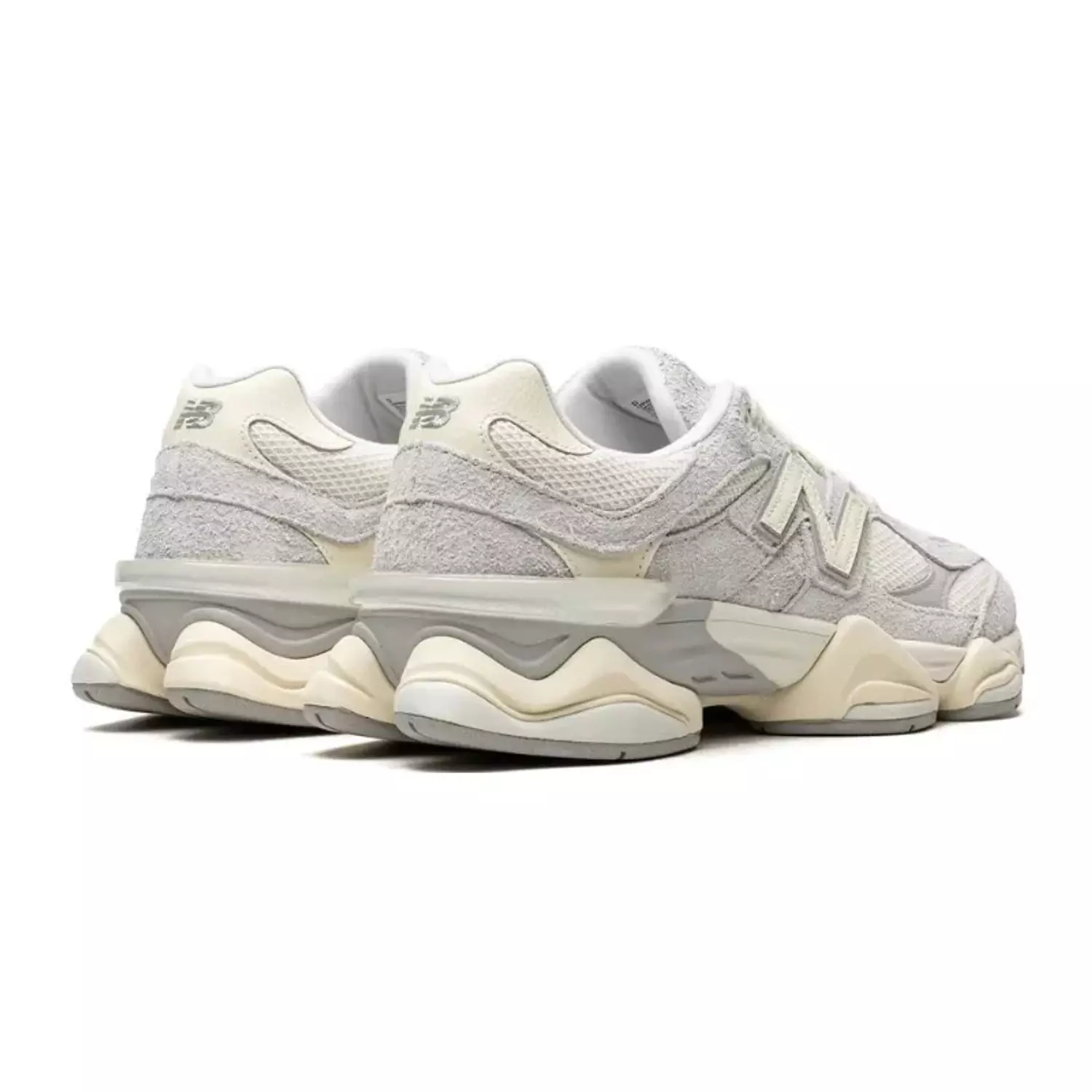 New balance 9060 x Quartz Grey  3