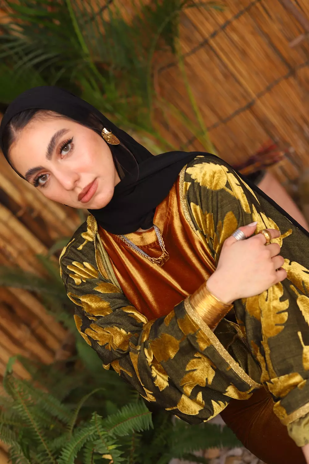 Velvet Leaves Kaftan  (Mustard) 11