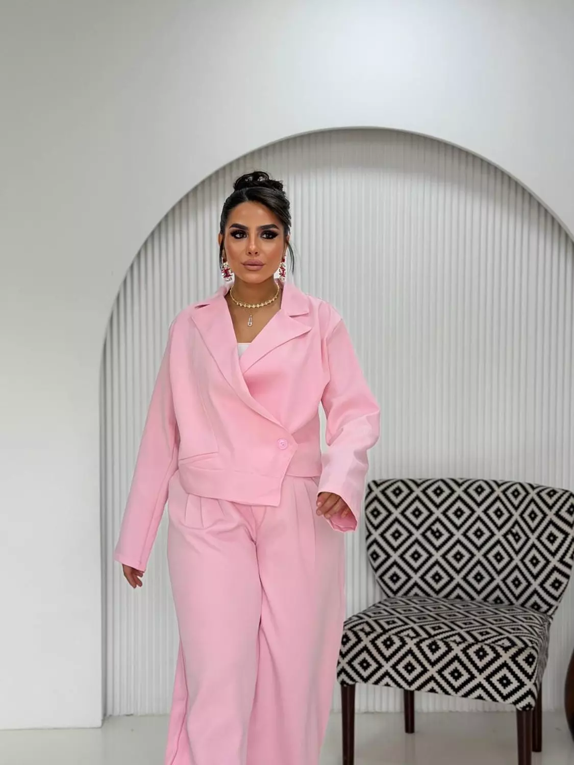 <p style="text-align: start">Formal suit</p>