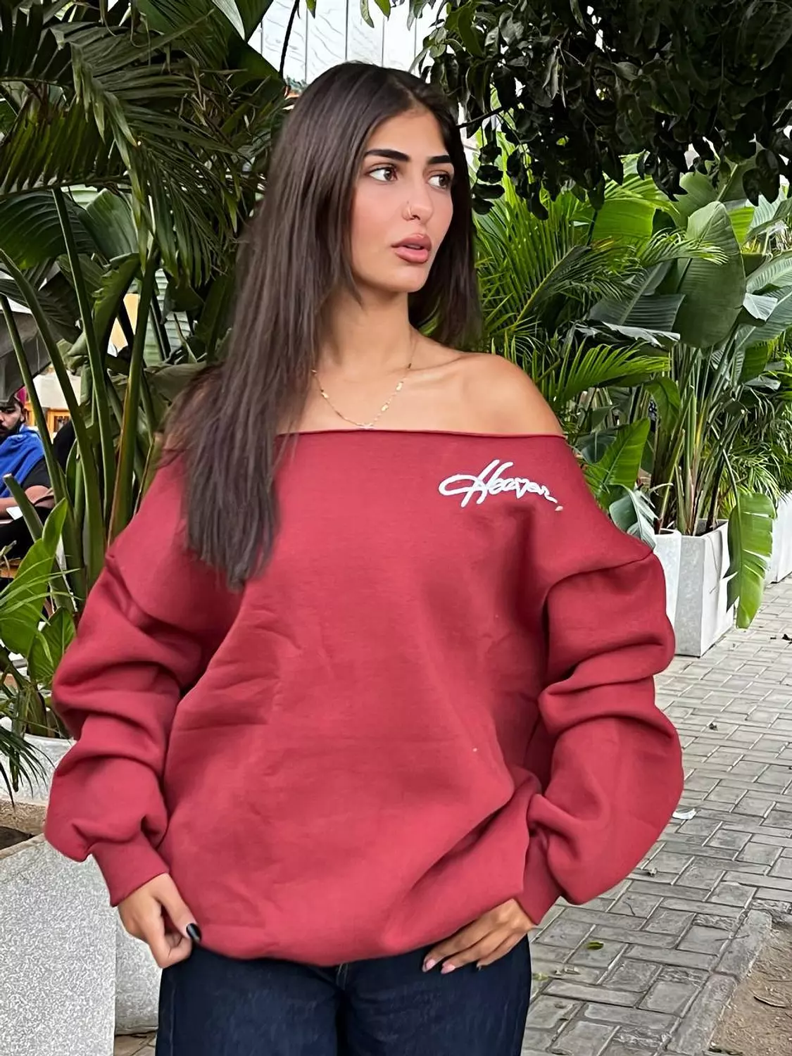 hoodie off shoulder embroidery  3