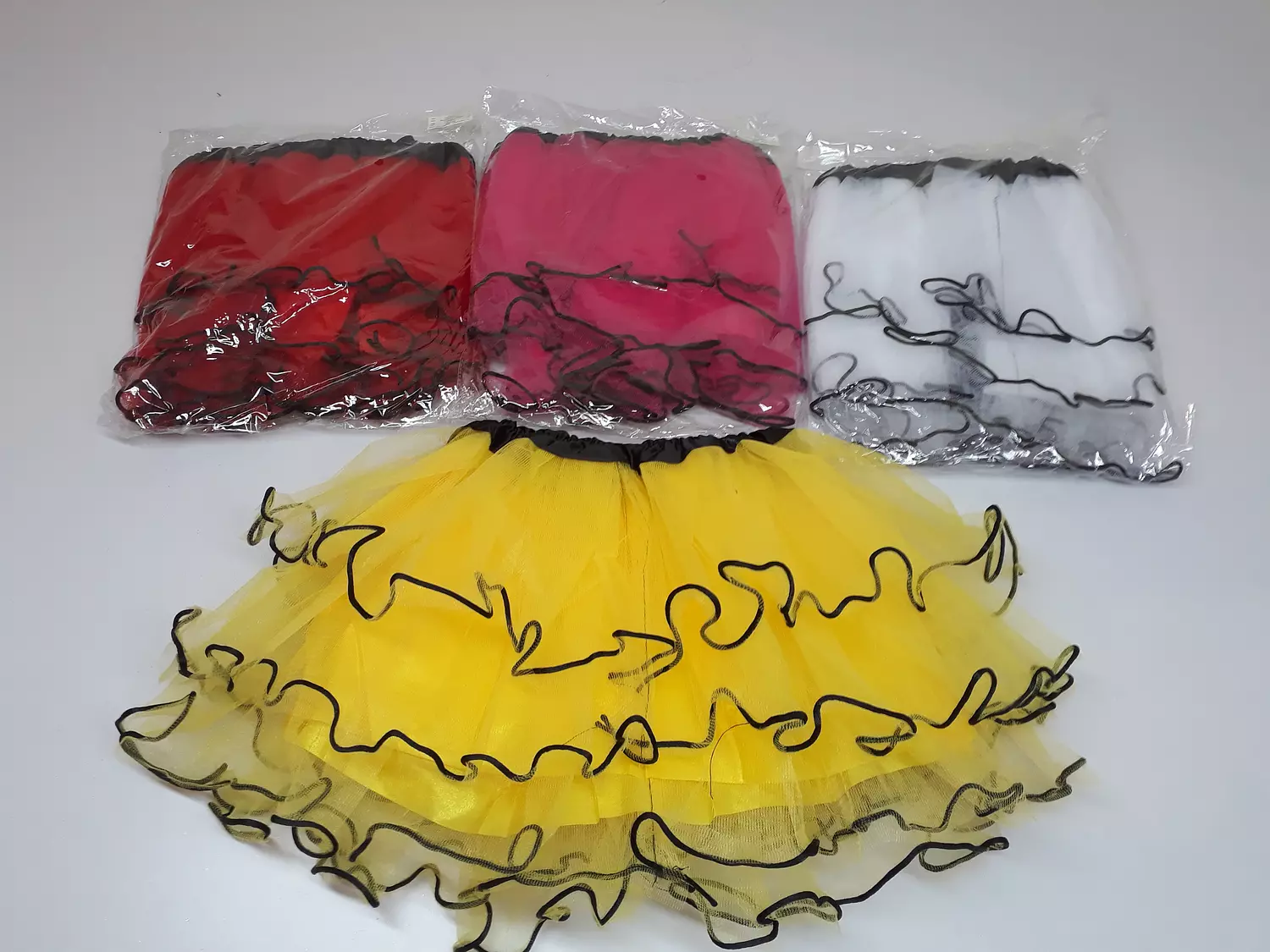  Black line skirt image