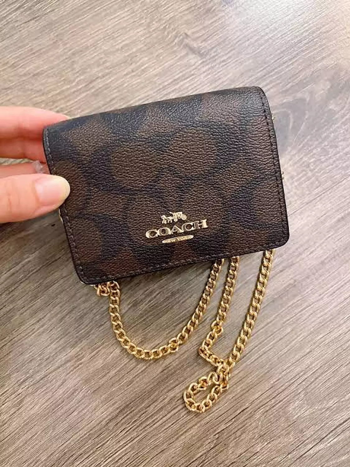 Coach mini chain wallet  2