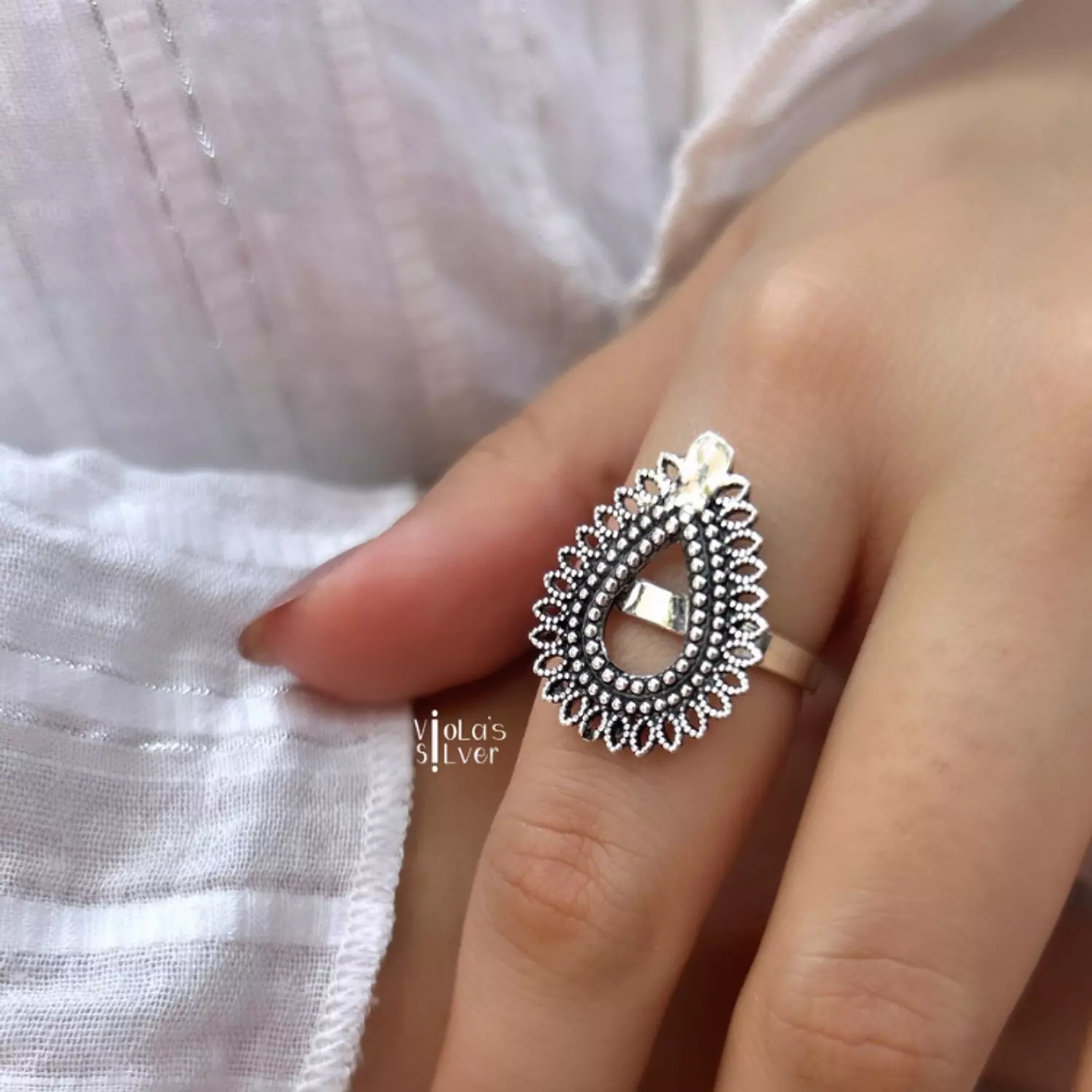 Gomez ring image