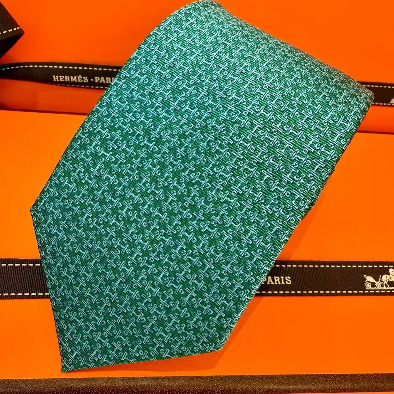  Hermes Silk Ties, Bow Ties-GREEN  3