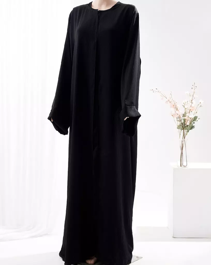 Silk opened Abaya