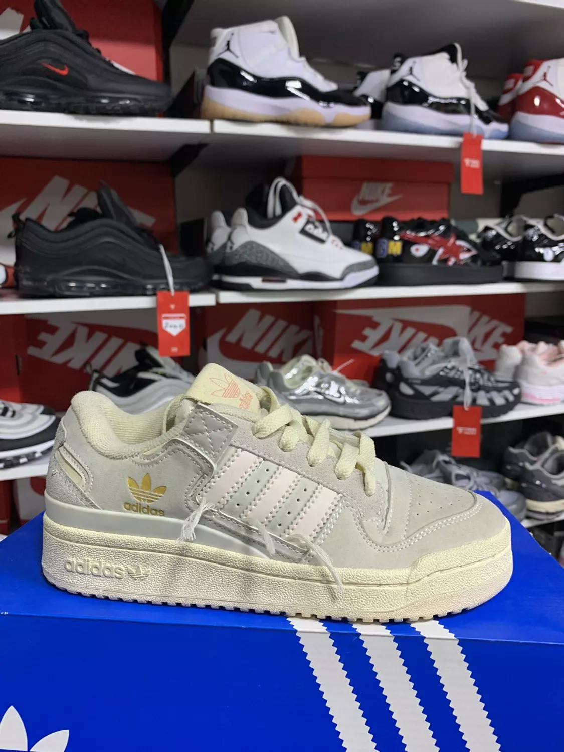 adidas Forum begie 1