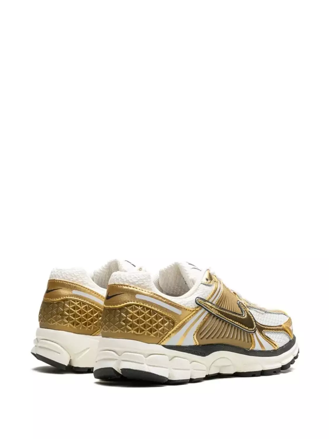 Nike Zoom Vomero 5 ‘Metallic Gold’ 2