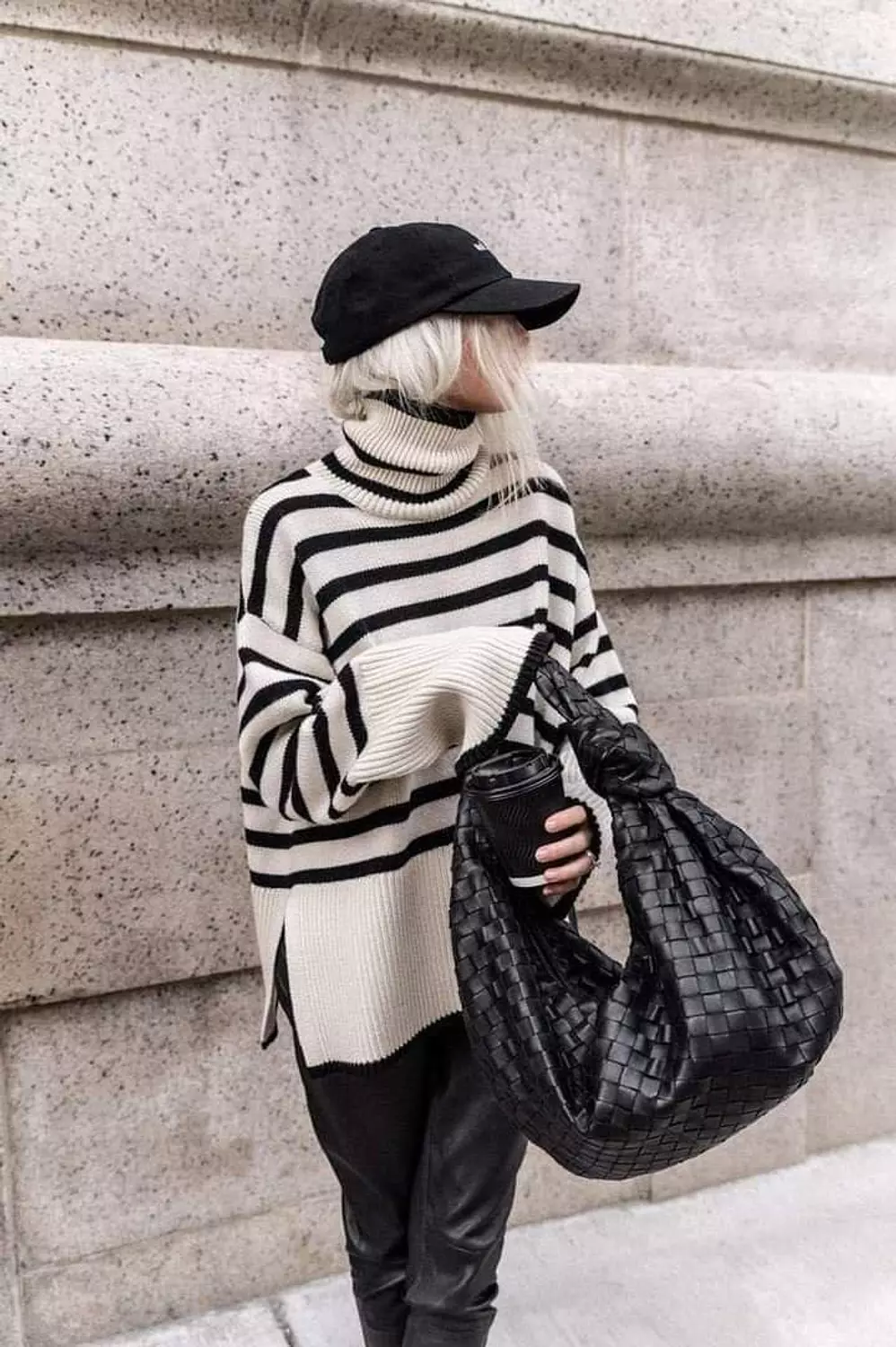 Striped pullover  3