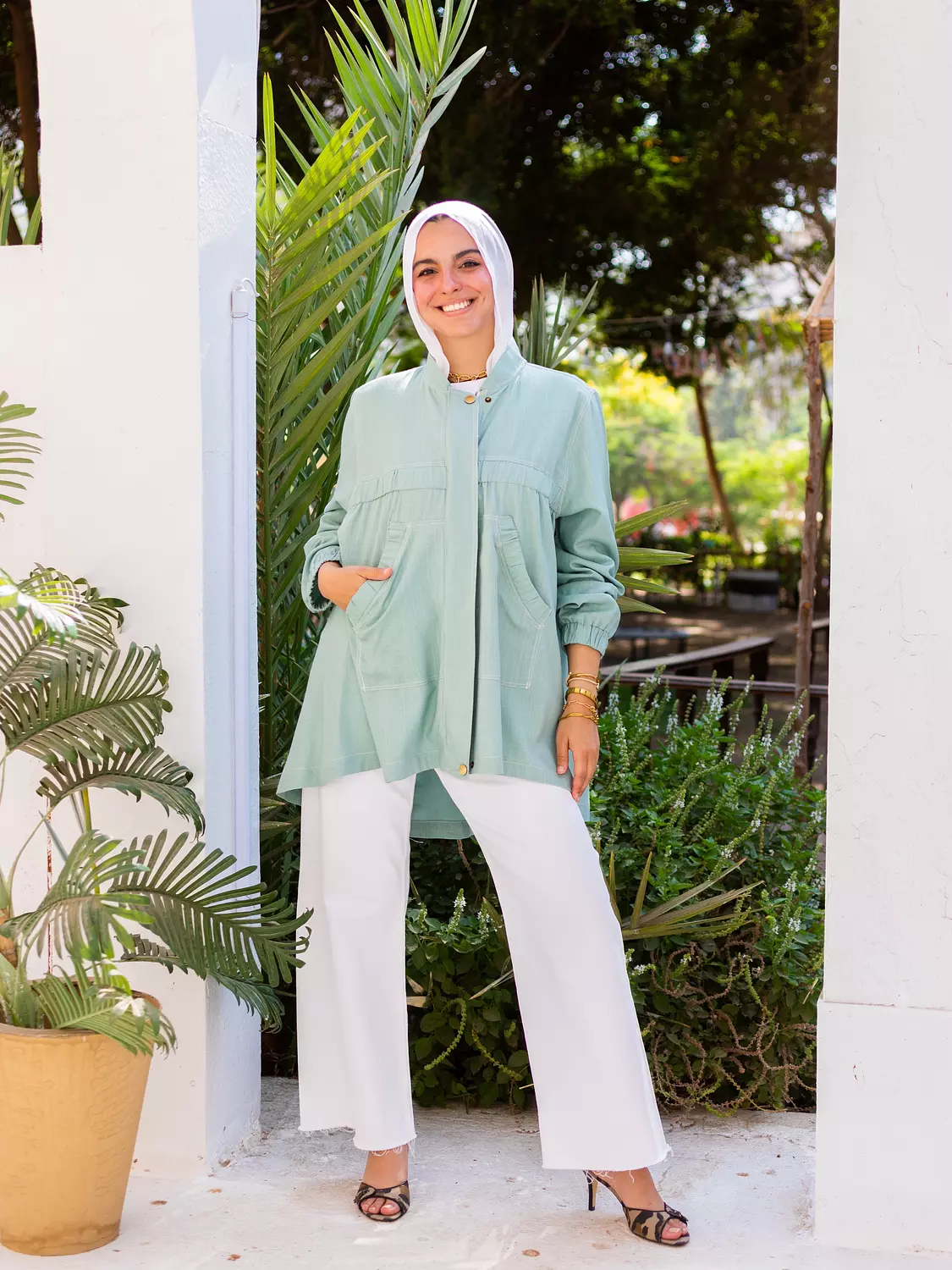 FLY HIGH LINEN Jacket in mint green  1