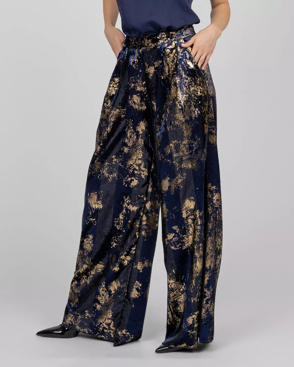 Silk Velvet Wide-Leg Trousers 3