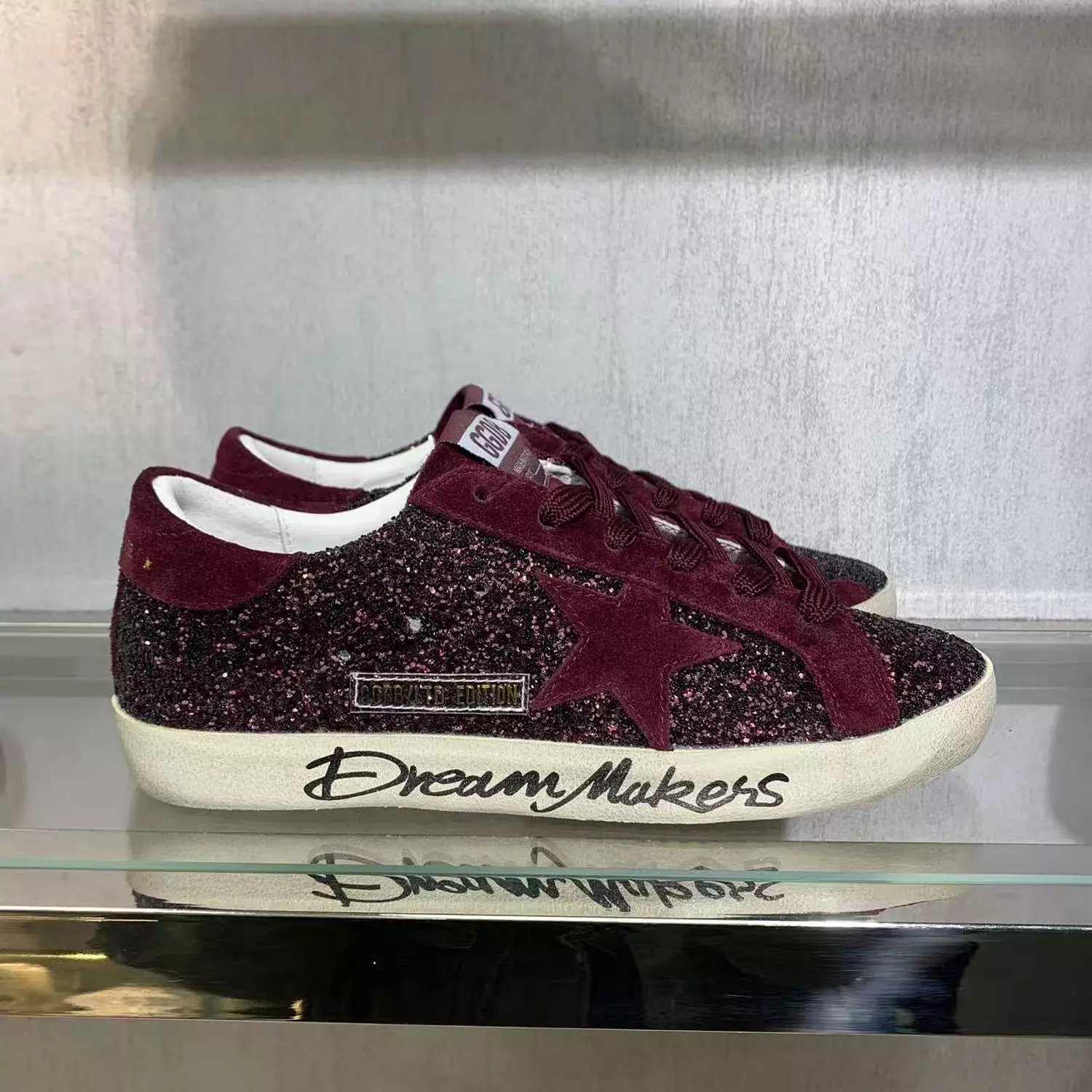 Golden Goose. image