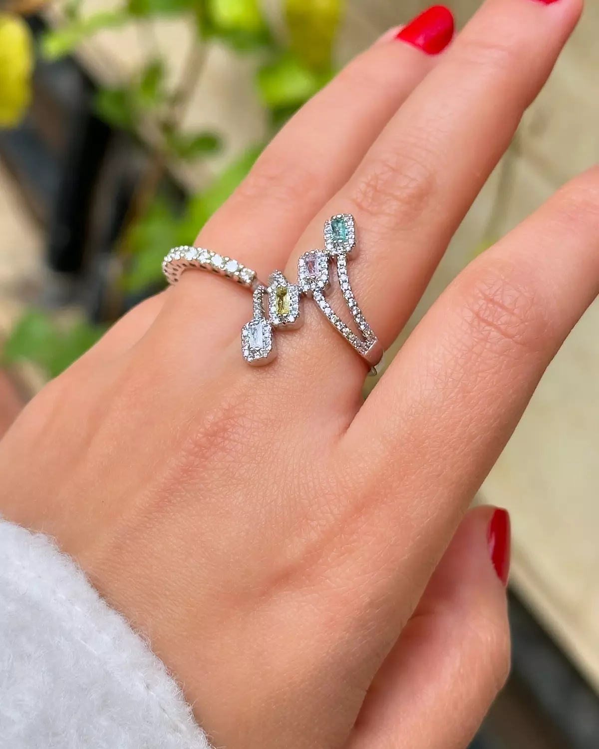 Four Rhinestone Ring  5