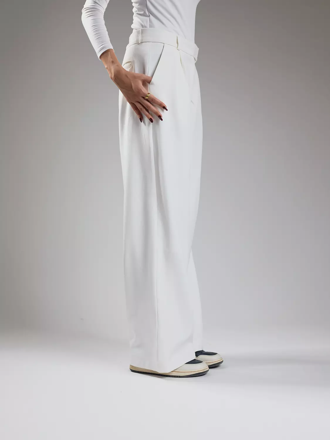 WHITE OG PANT 2