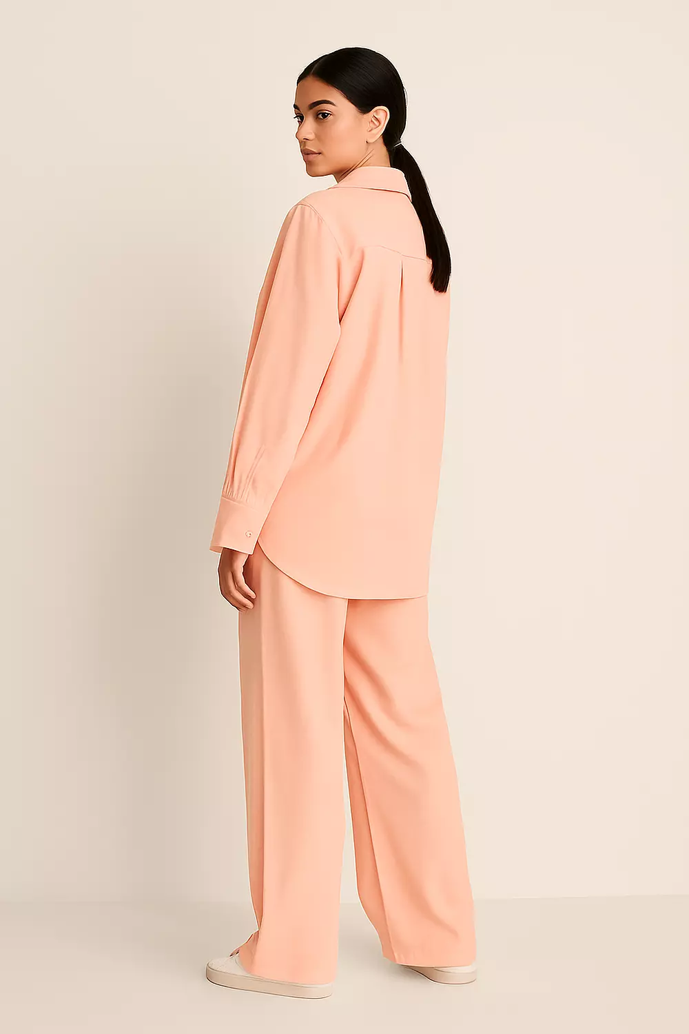 Peachy ease set hover image
