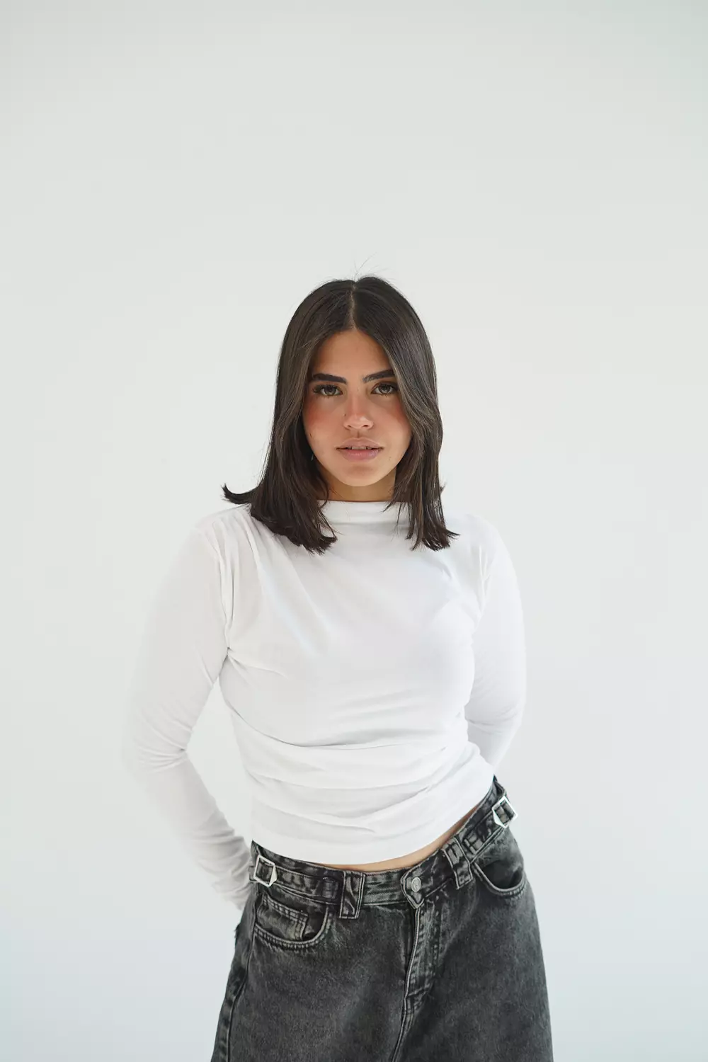 White basic long sleeve top hover image