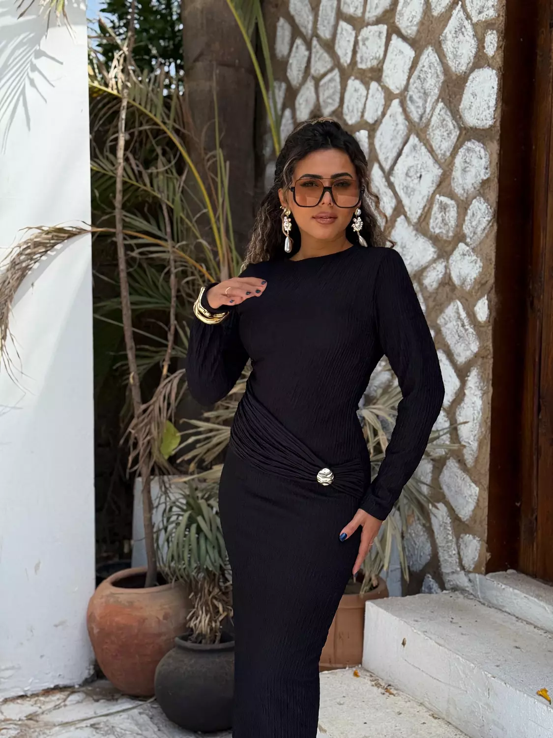 Twisted black dress 2