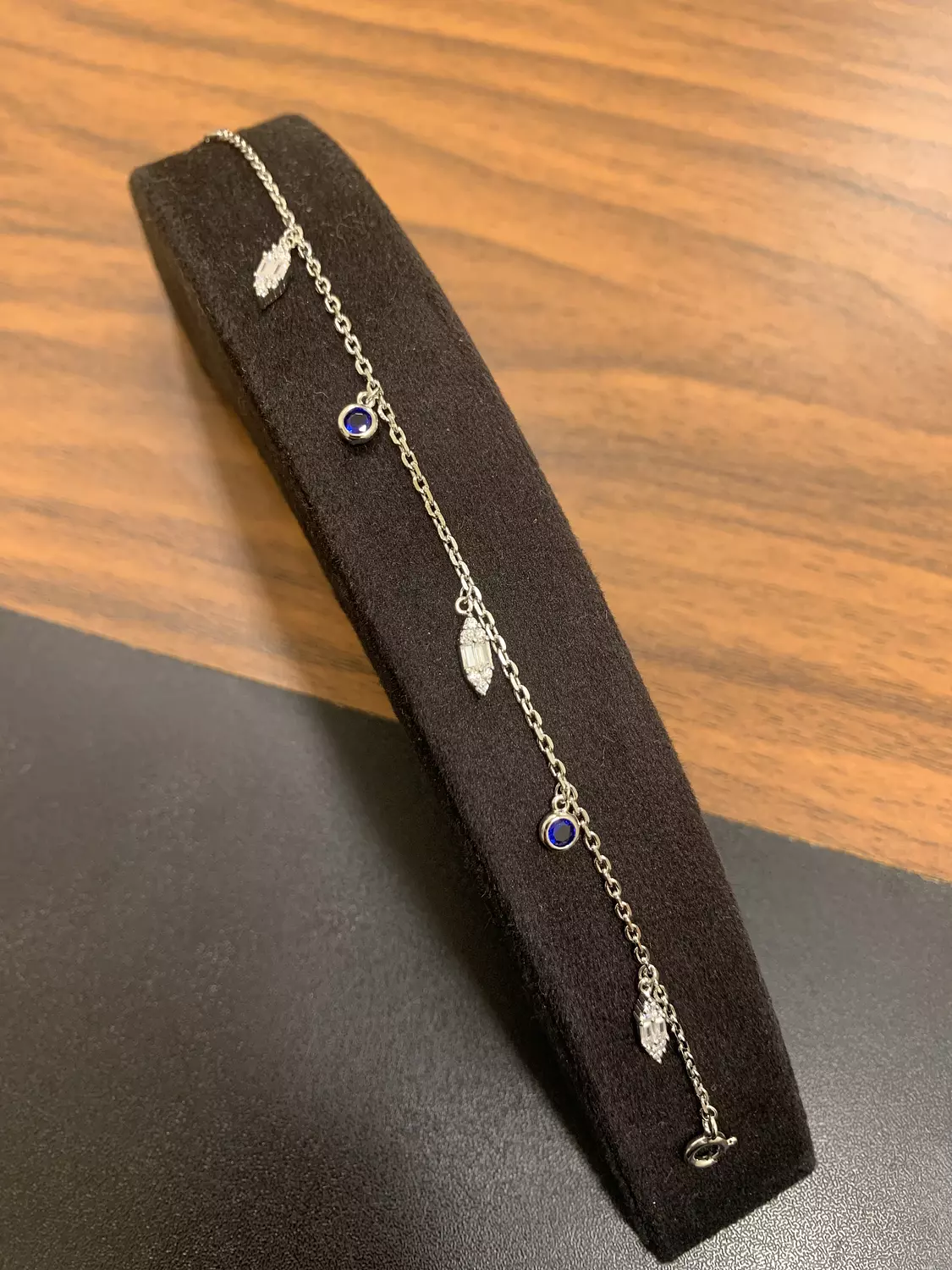 Farfsha bracelet hover image