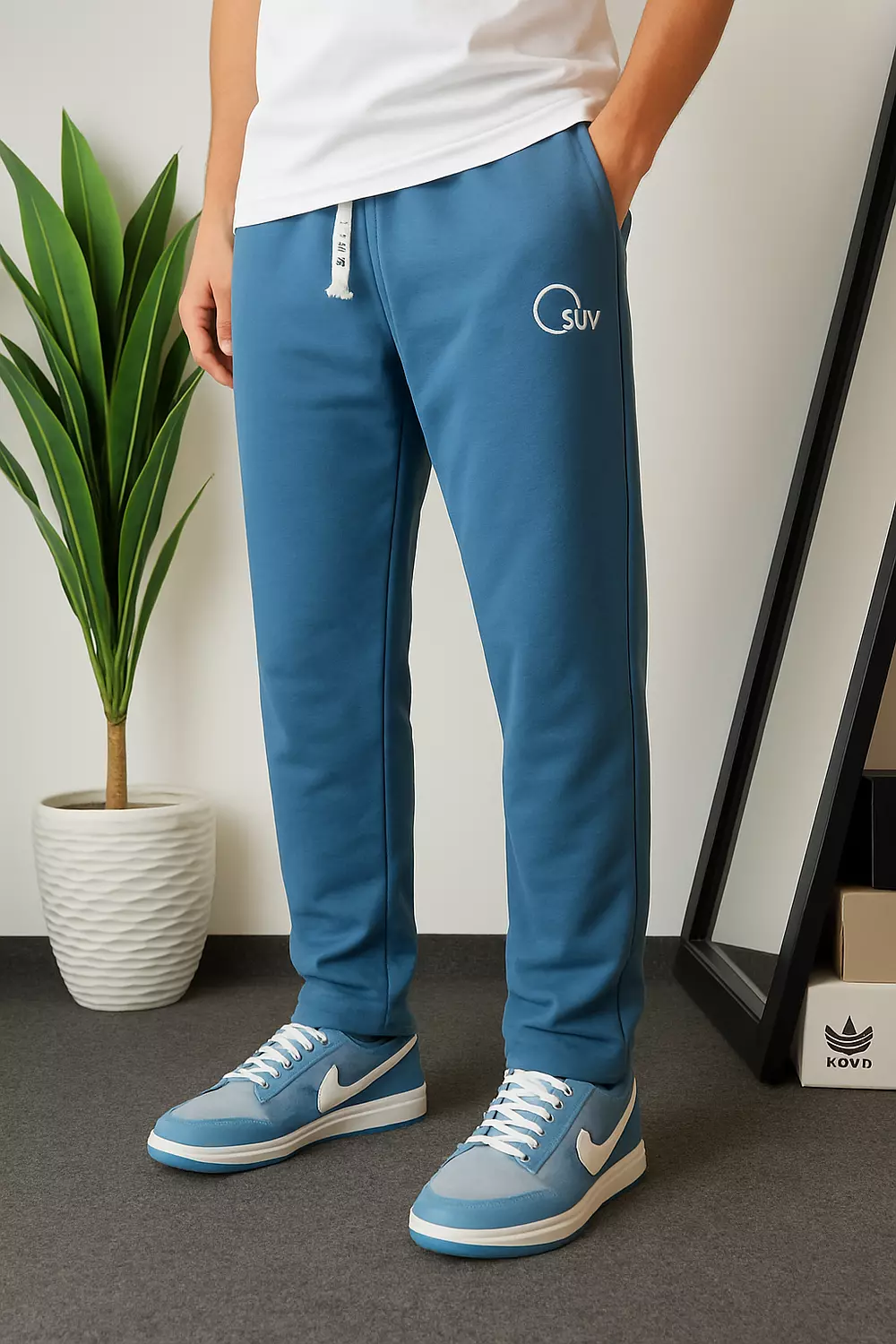 Relaxed fit Premium Sweatpants _ Pepsi color image