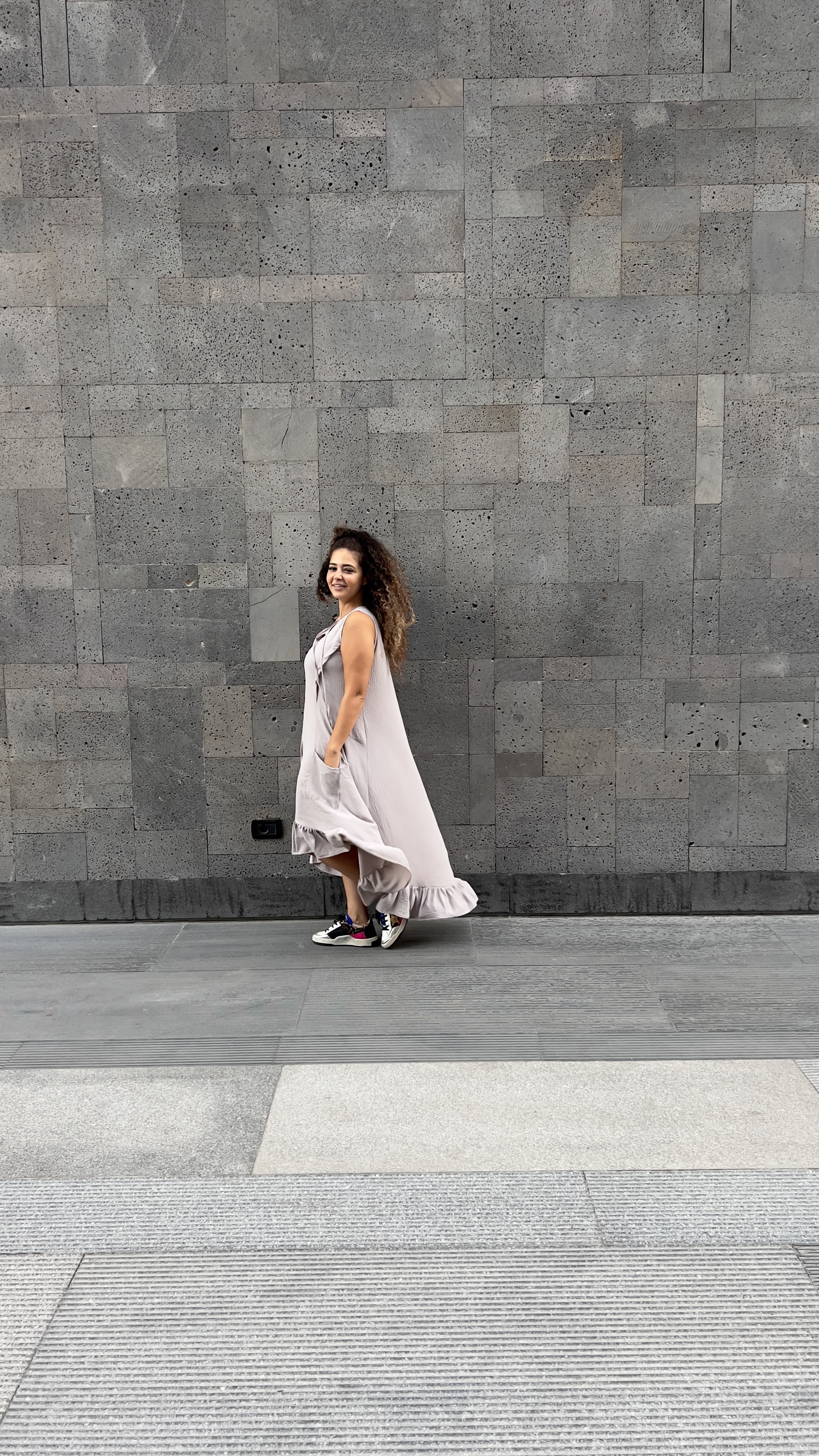 Oversized Ruffle Hem Dress  2