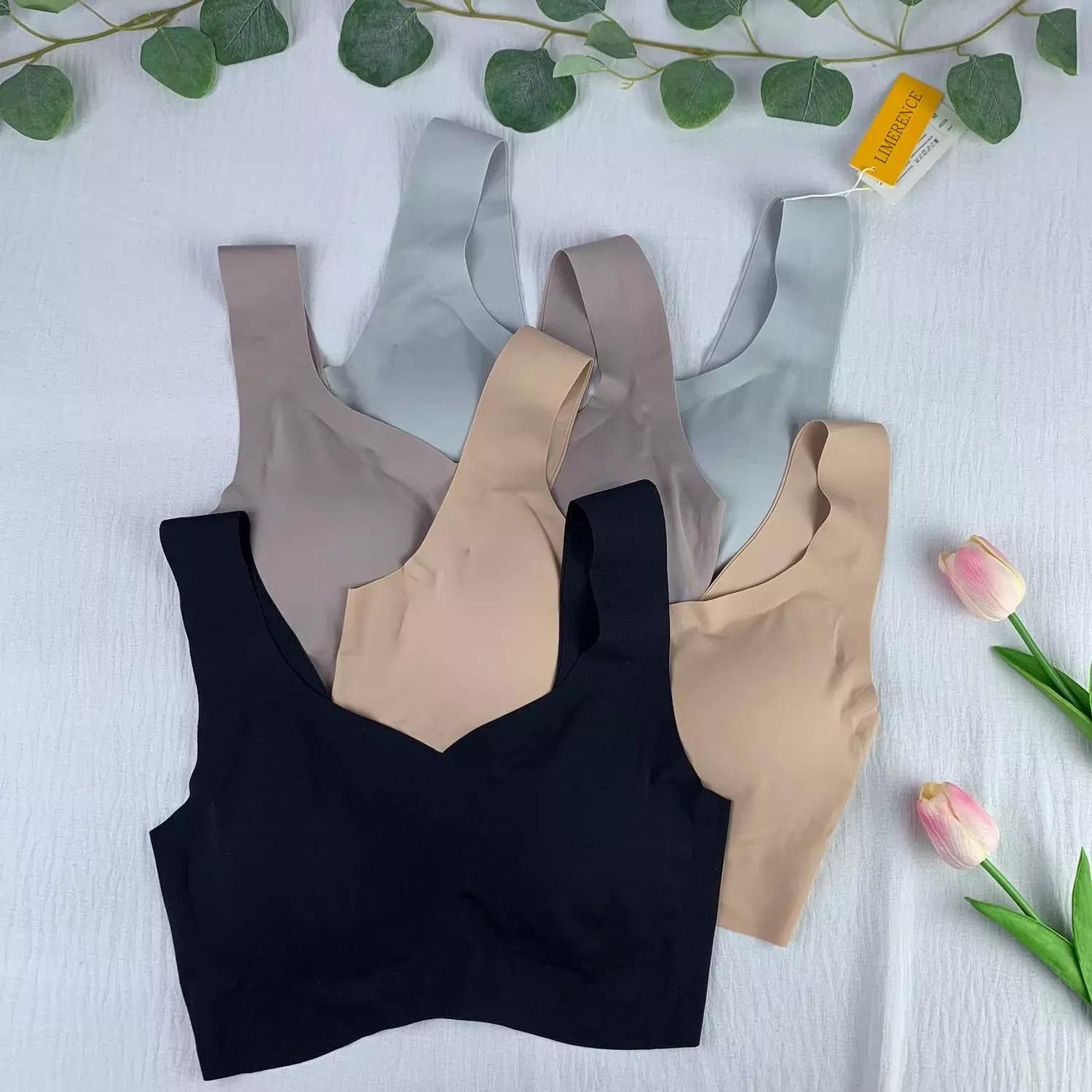 Unwired padded laser cut soft bra  s..m..l