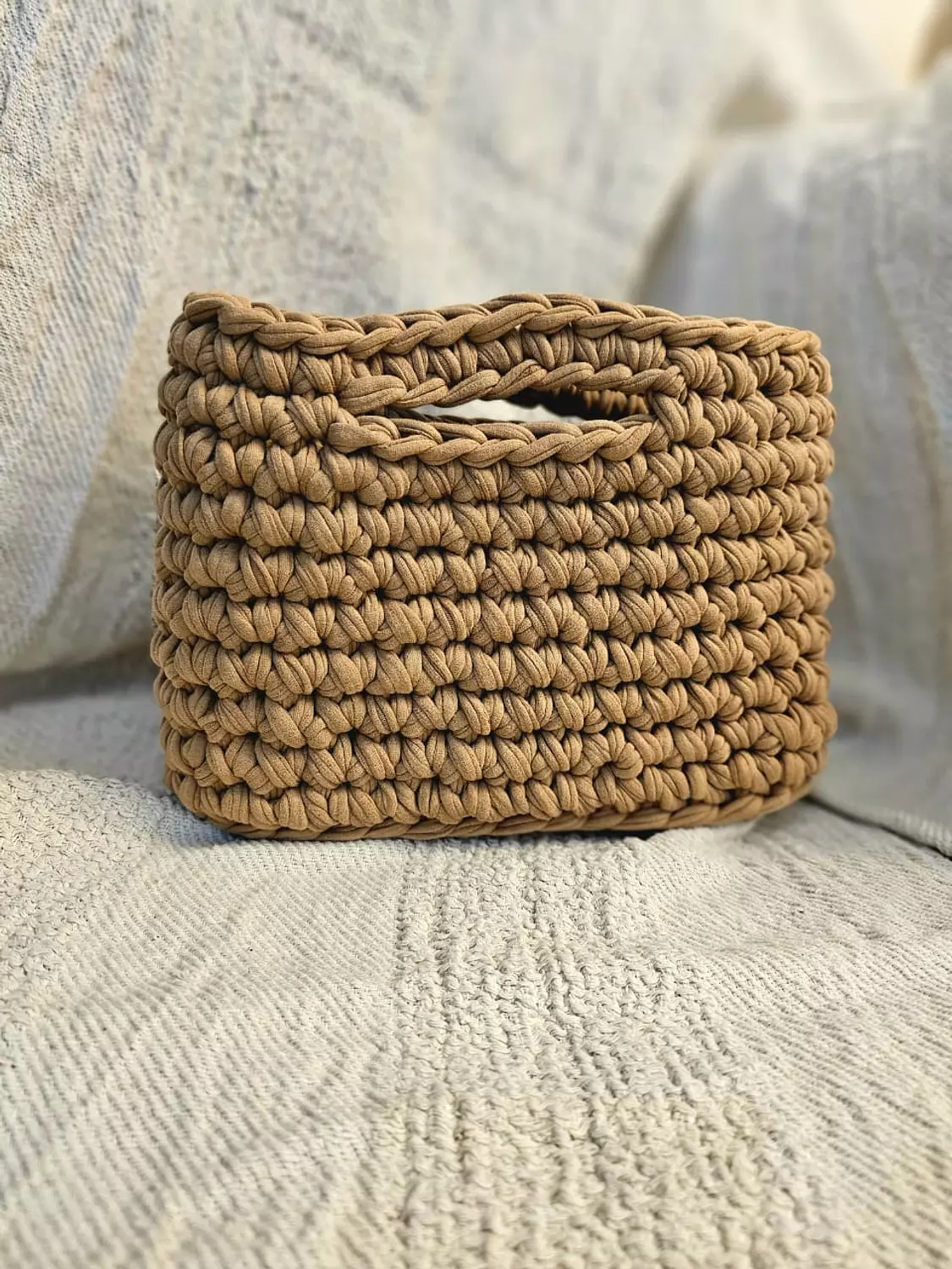 Peachy Loop – Handwoven Crochet Clutch 11