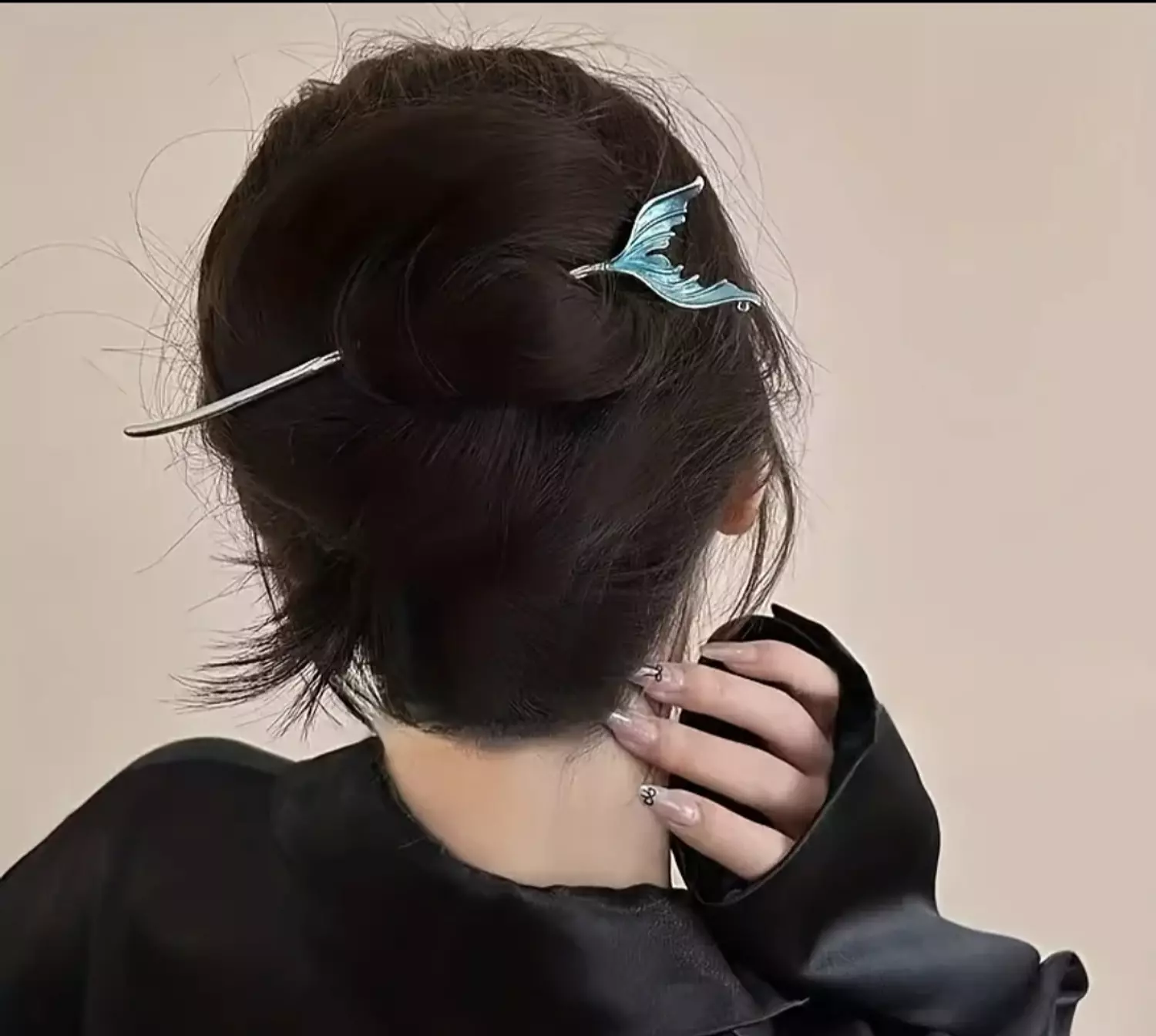 Fishtail Hairpin image