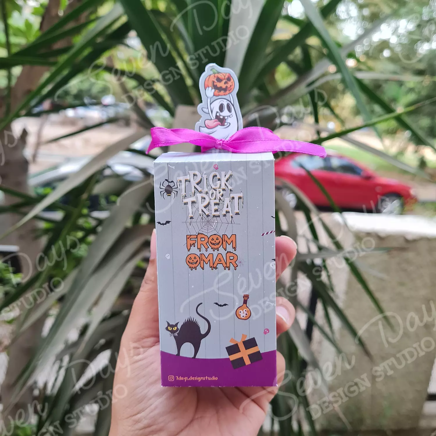Halloween Grey Box image