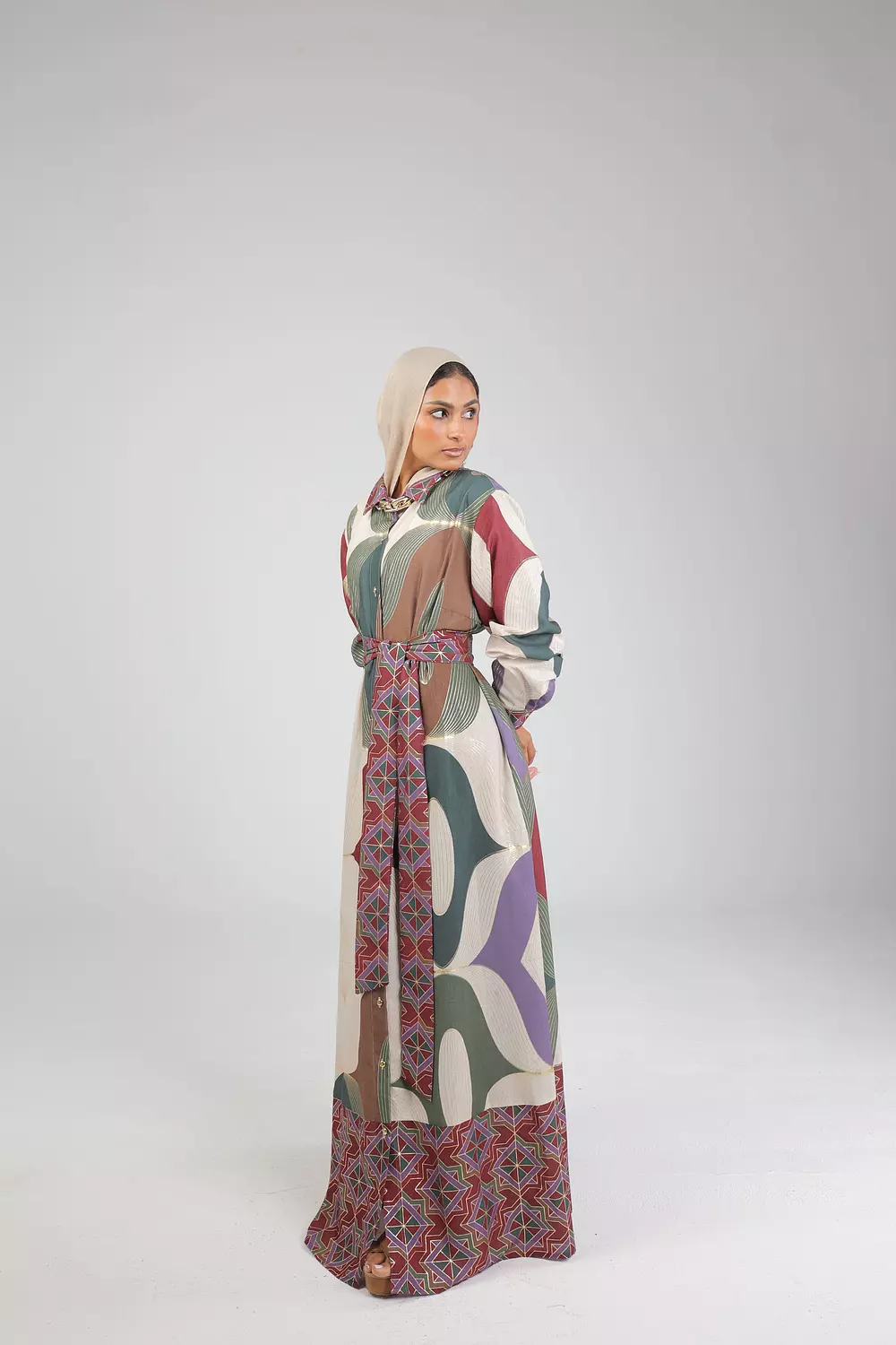 <p style="text-align: center"><span style="color: #ffffff">VINTAGE LINEN DRESS</span></p>