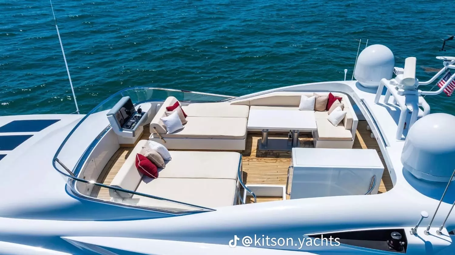 🎖️🌐 Majesty Yachts. Where Luxury Meets Innovation... 12