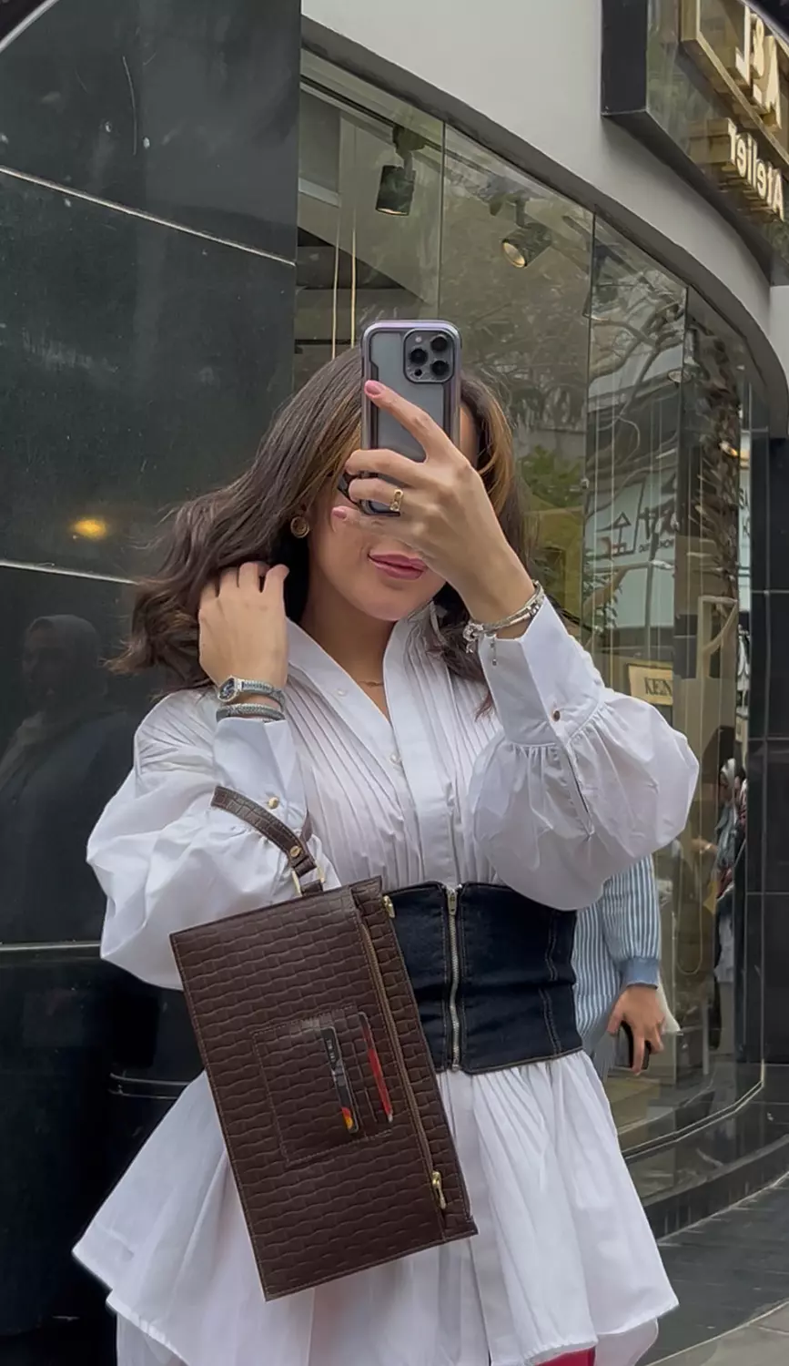 VeeV Cocoa Clutch 3